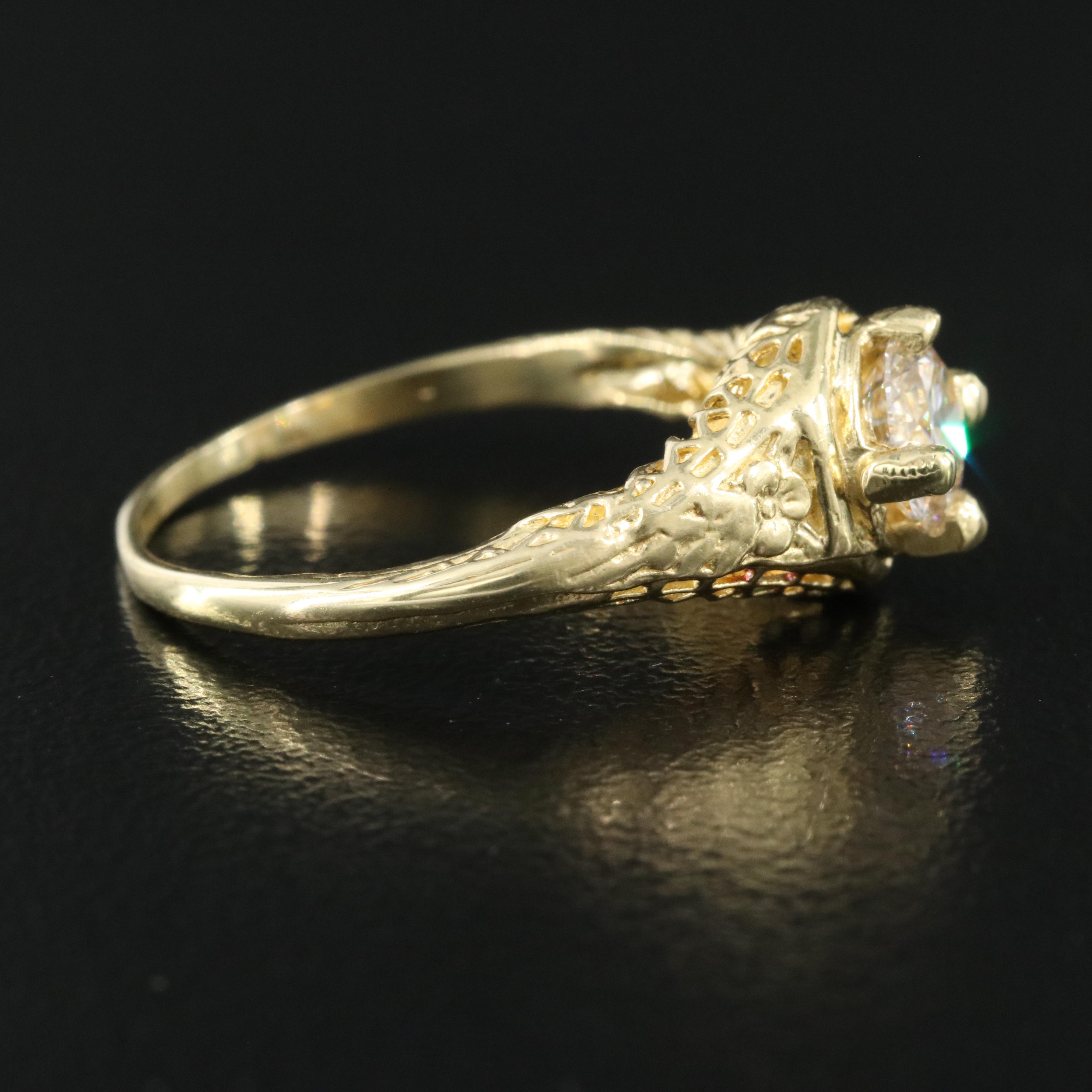 18K 0.70 CT Diamond Solitaire Ring