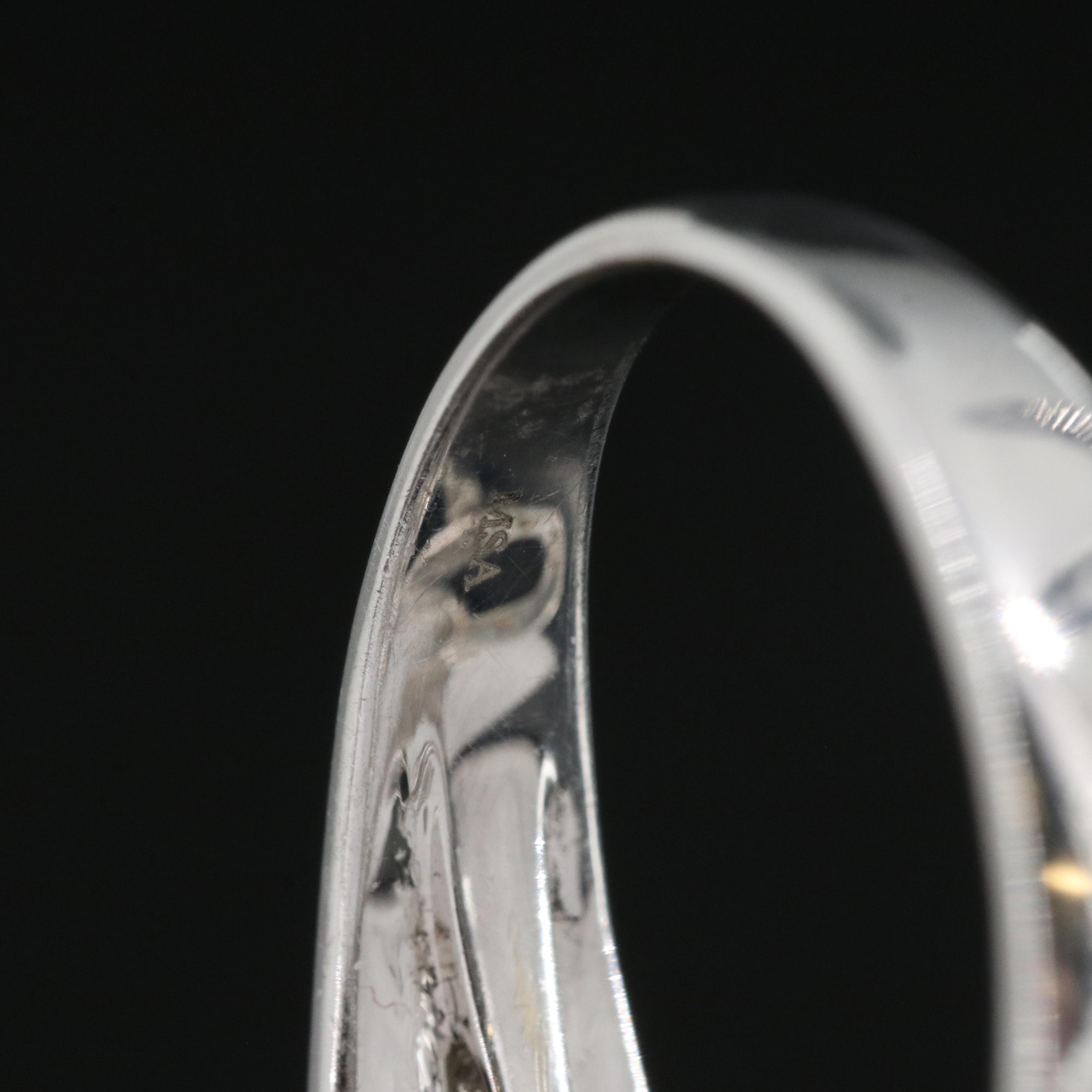 18K 0.25 CTW Diamond Ring