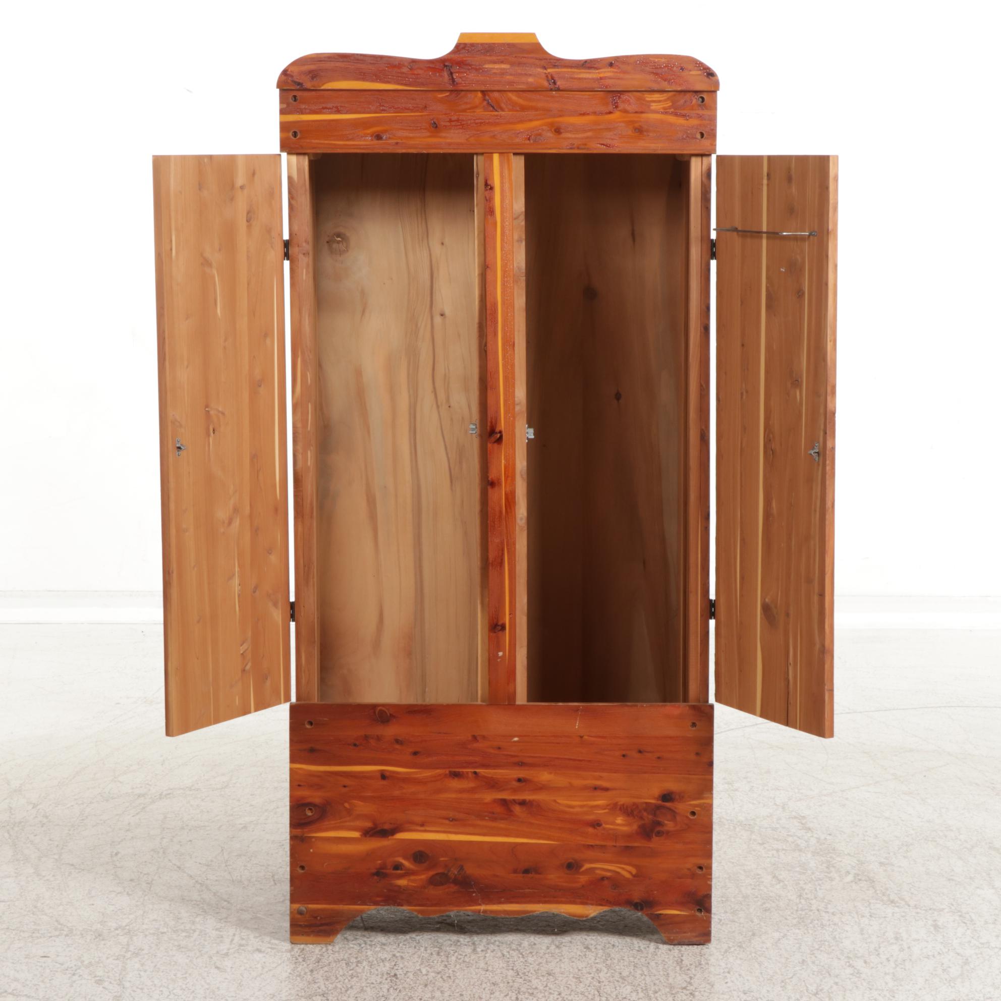 Cedar-Master American Primitive Style Wardrobe, Early to Mid 20th Century