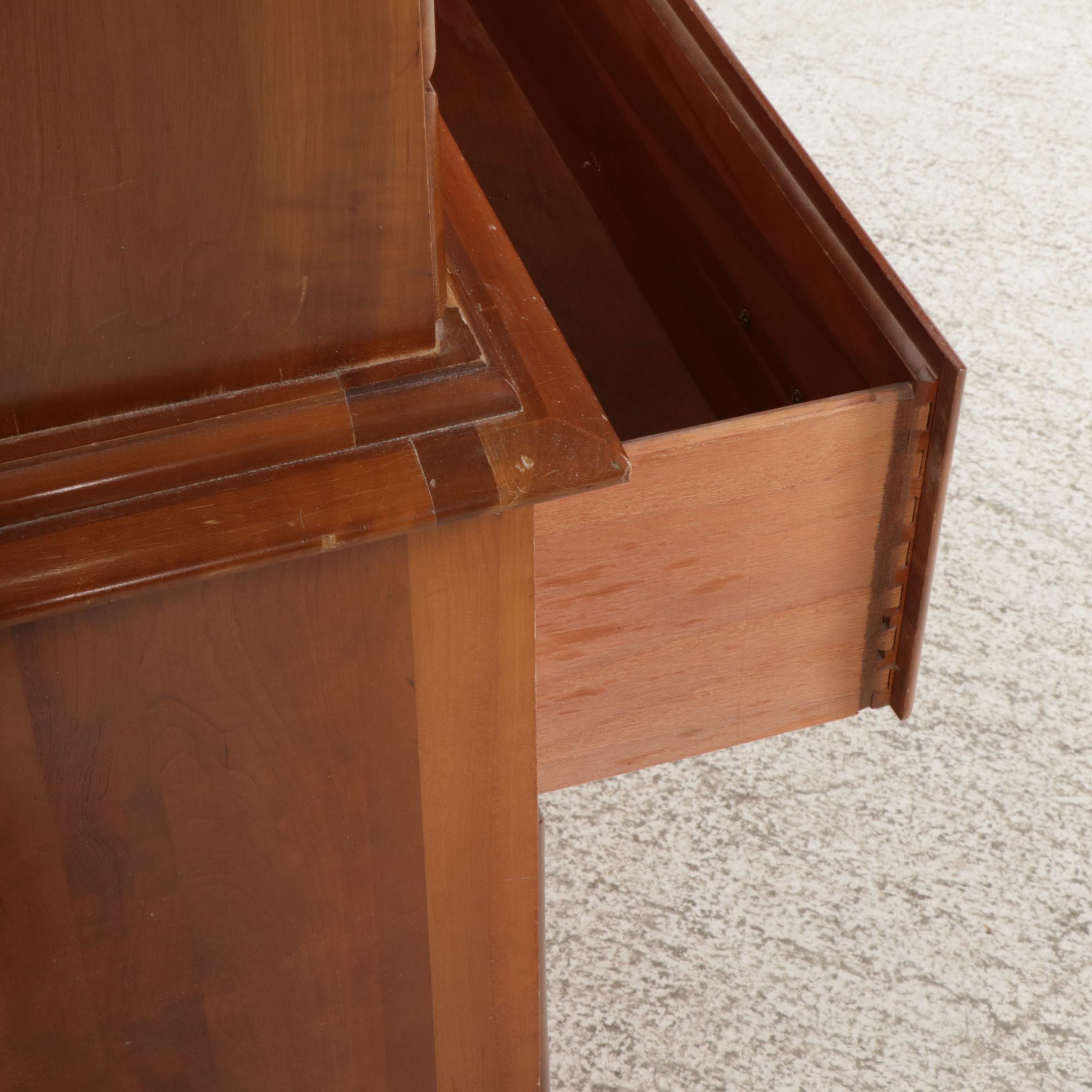 Chippendale Style Cherry Five-Drawer Chest-on-Chest, Late 20th Century