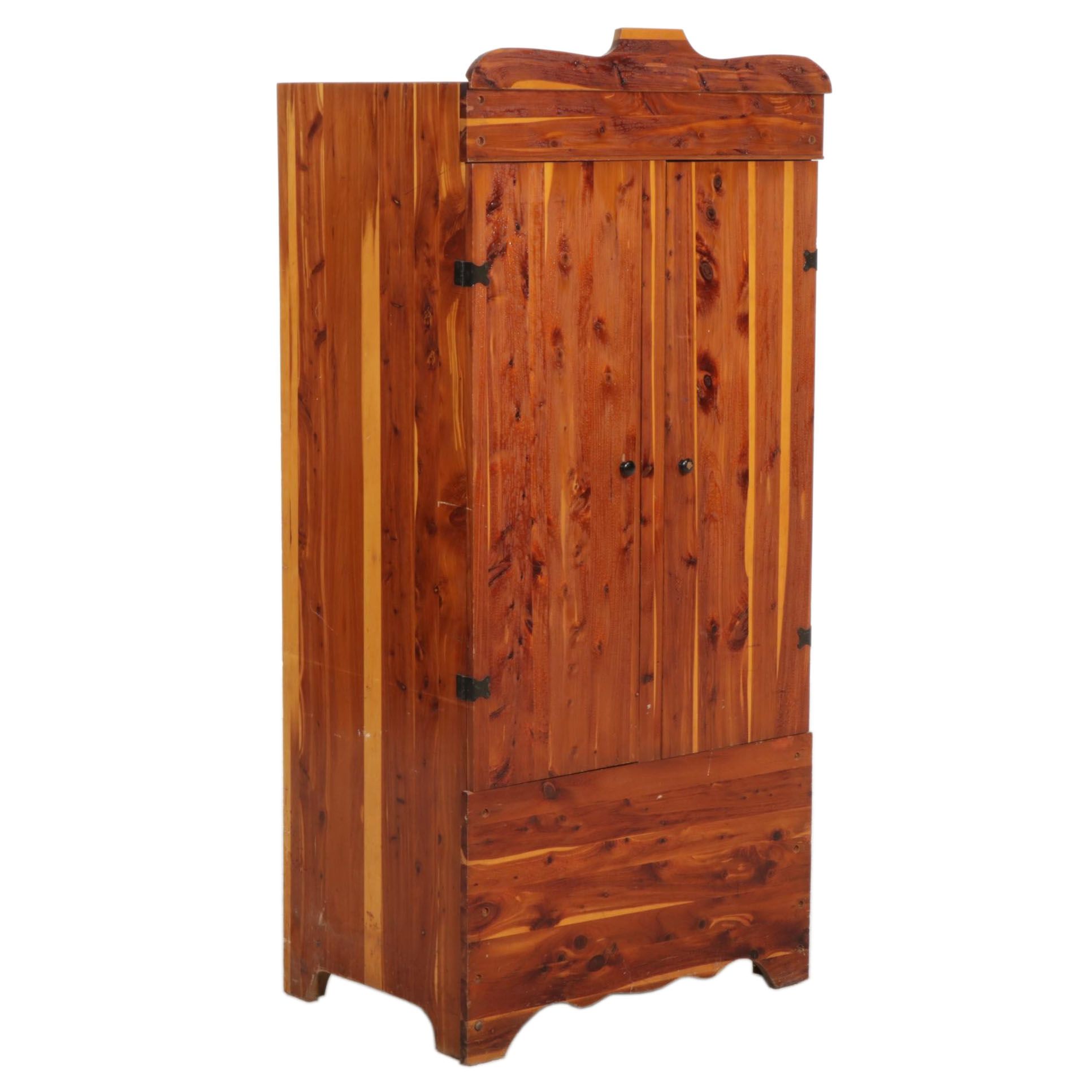Cedar-Master American Primitive Style Wardrobe, Early to Mid 20th Century