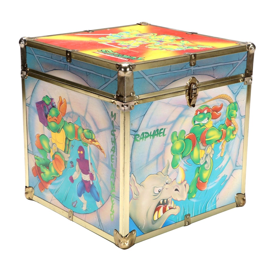 Teenage Mutant Ninja Turtles Metal Bound Latching Toy Box