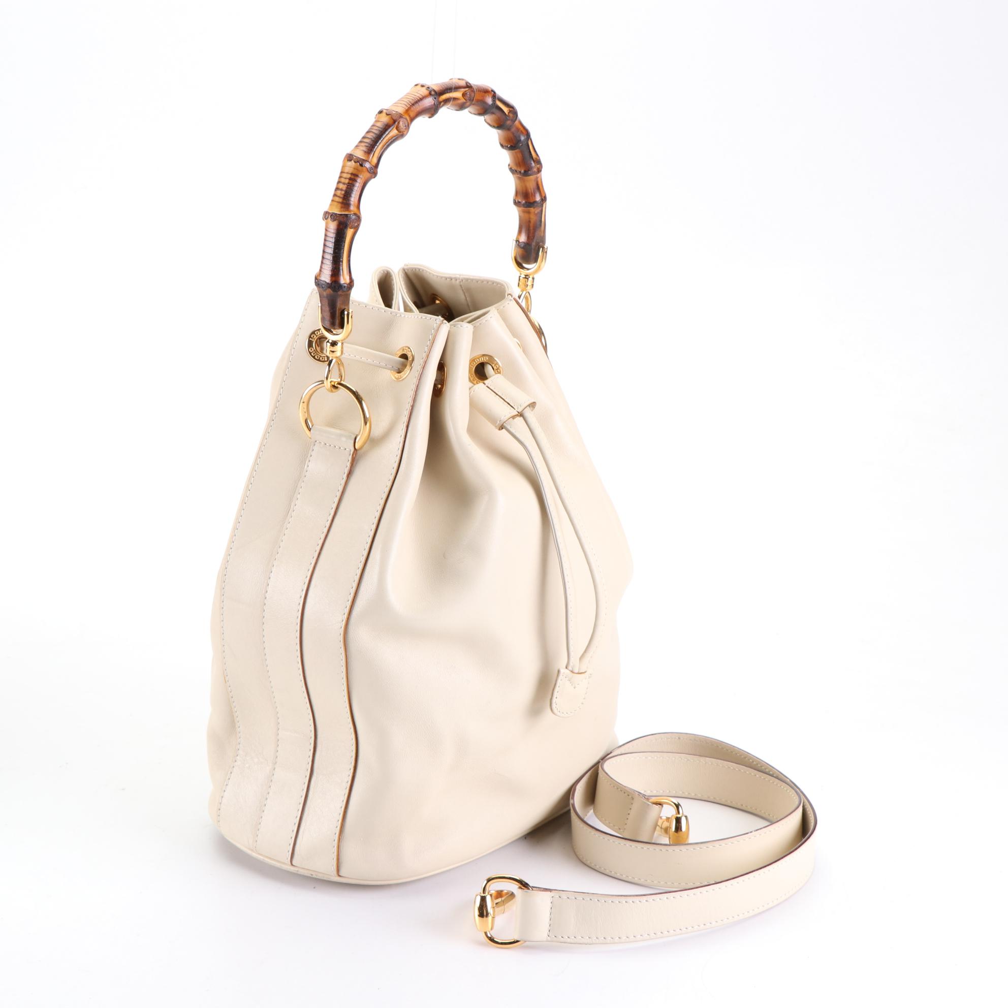 Gucci Bamboo Drawstring Bag in Leather with Detachable Shoulder Strap