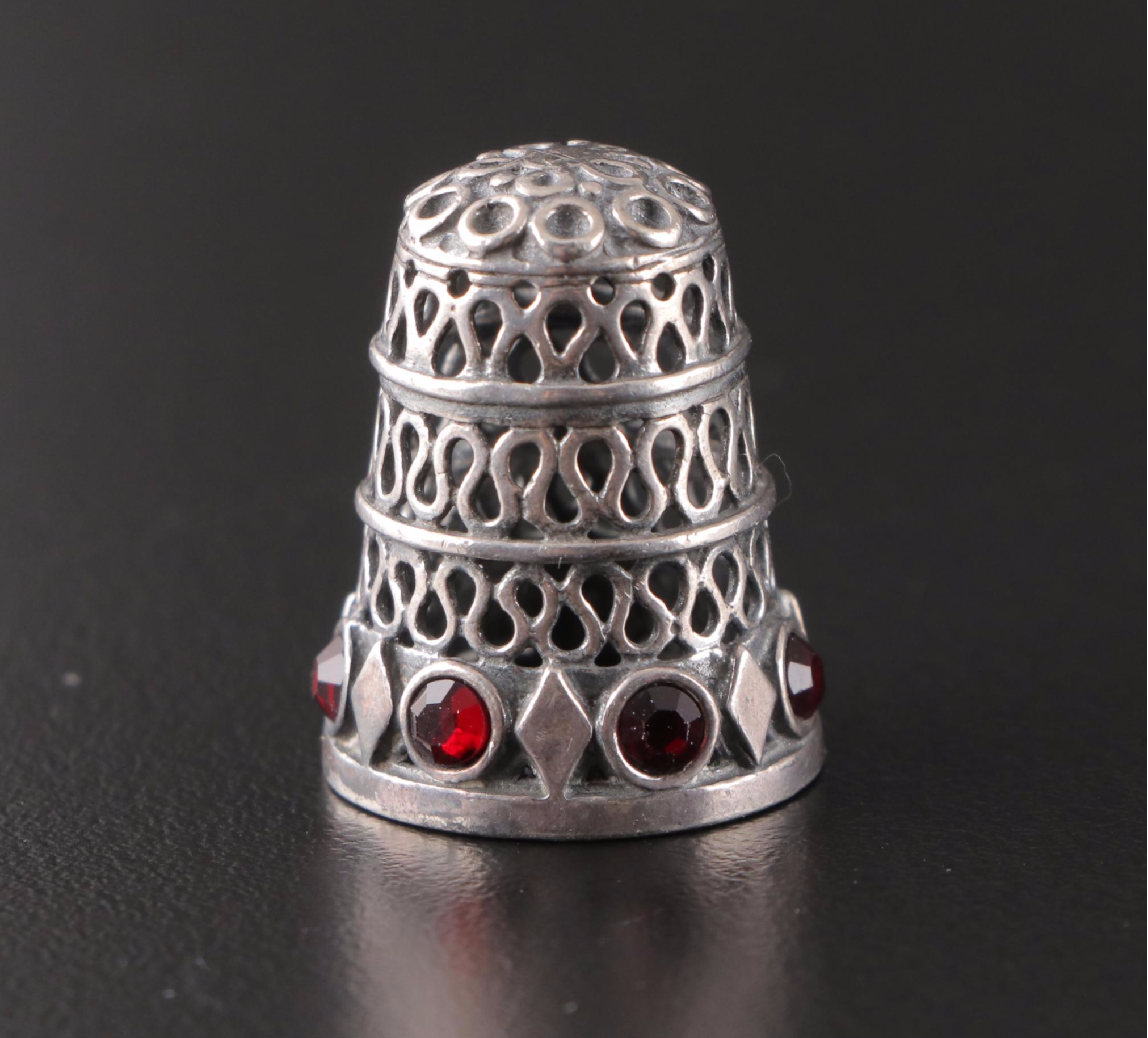 Simons Brothers and Other Sterling Silver and Silver Plate Thimbles