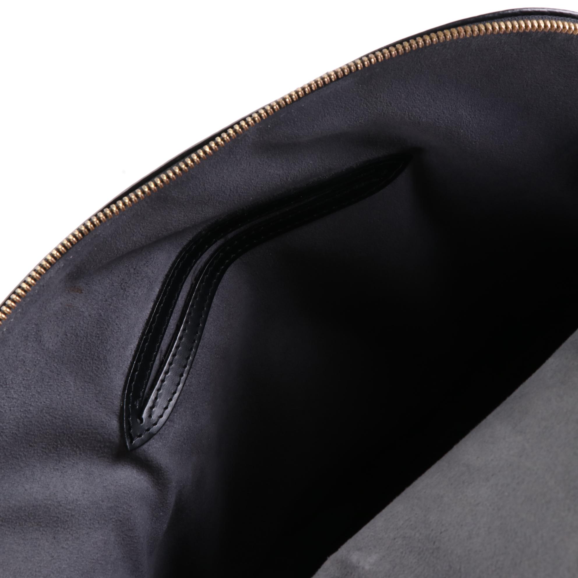 Louis Vuitton Alma PM in Black Epi Leather