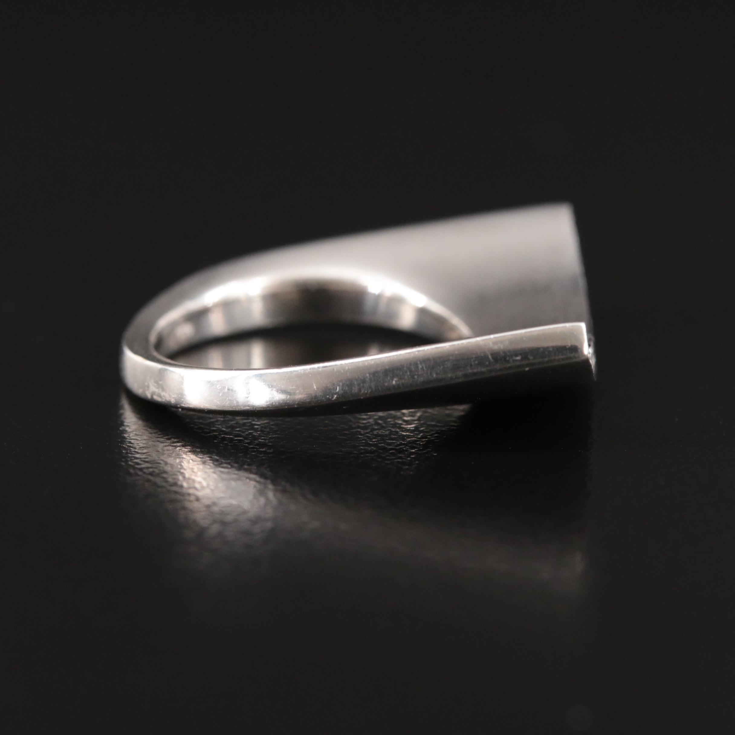 18K 0.16 CTW Diamond Contour Ring