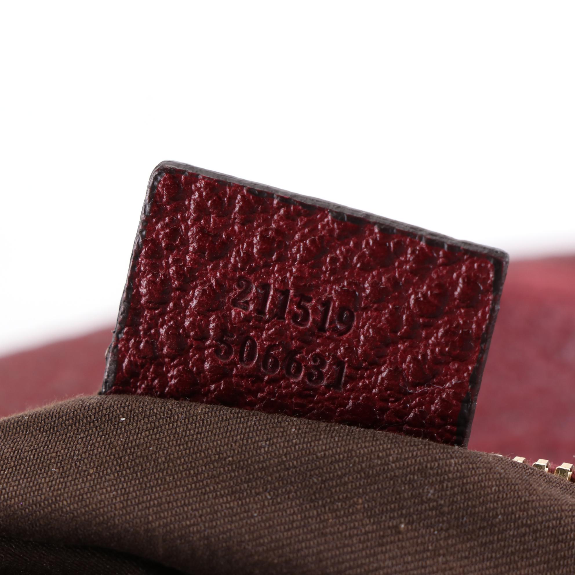 Gucci Shoulder Bag in Grain Leather