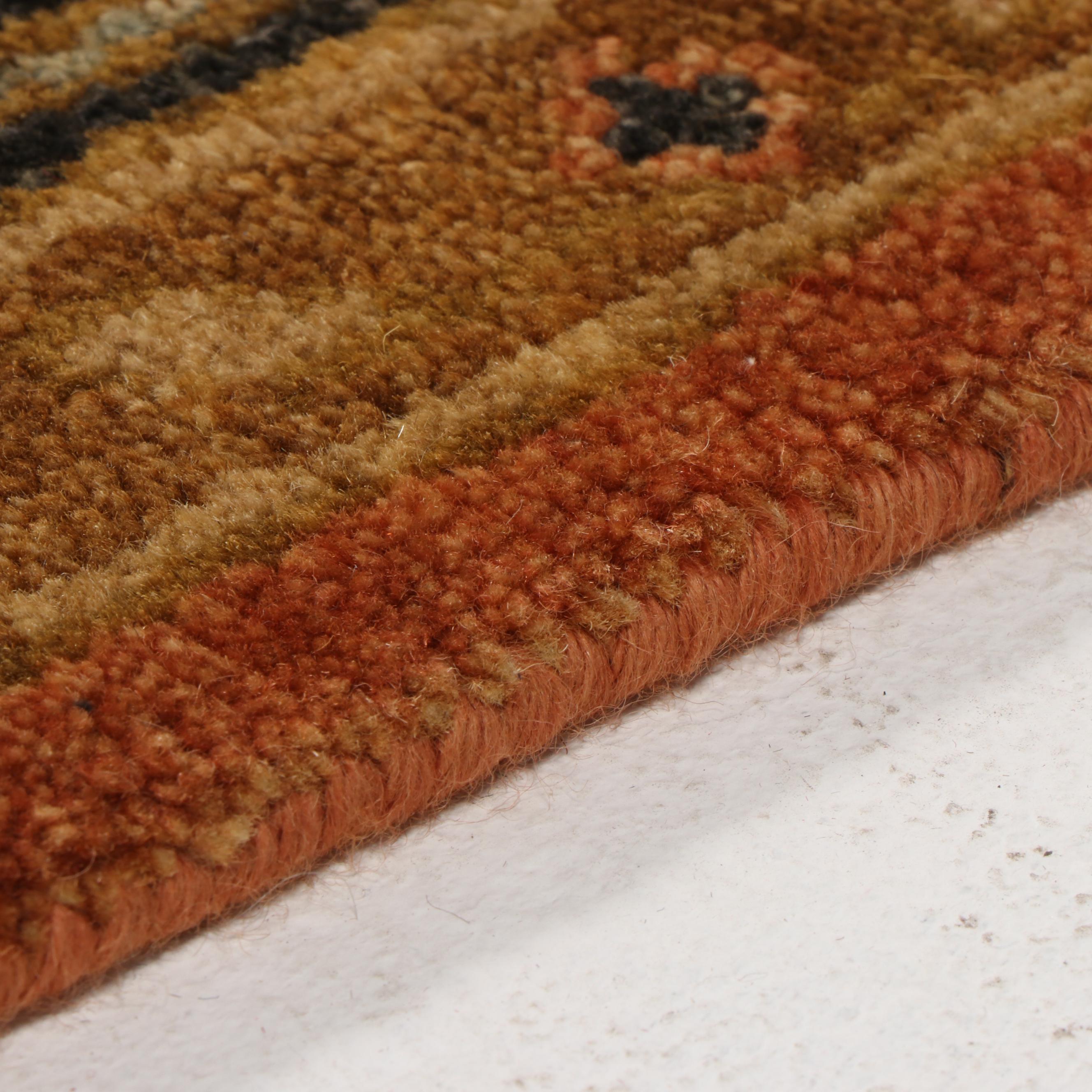 7'8 x 10'1 Hand-Knotted Indian Agra Area Rug