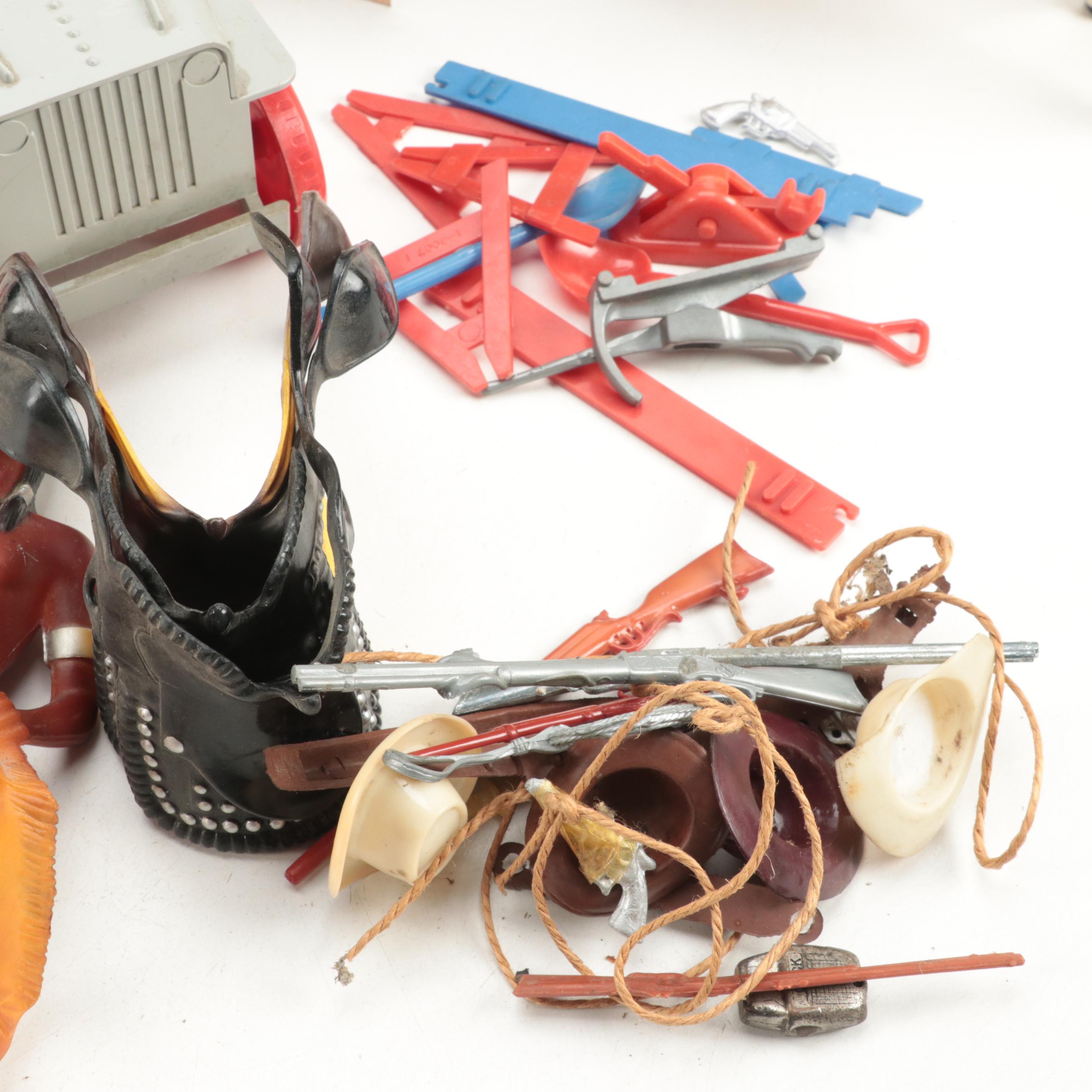 Hartland Roy Rogers and Trigger with Other Plastic Western Toys