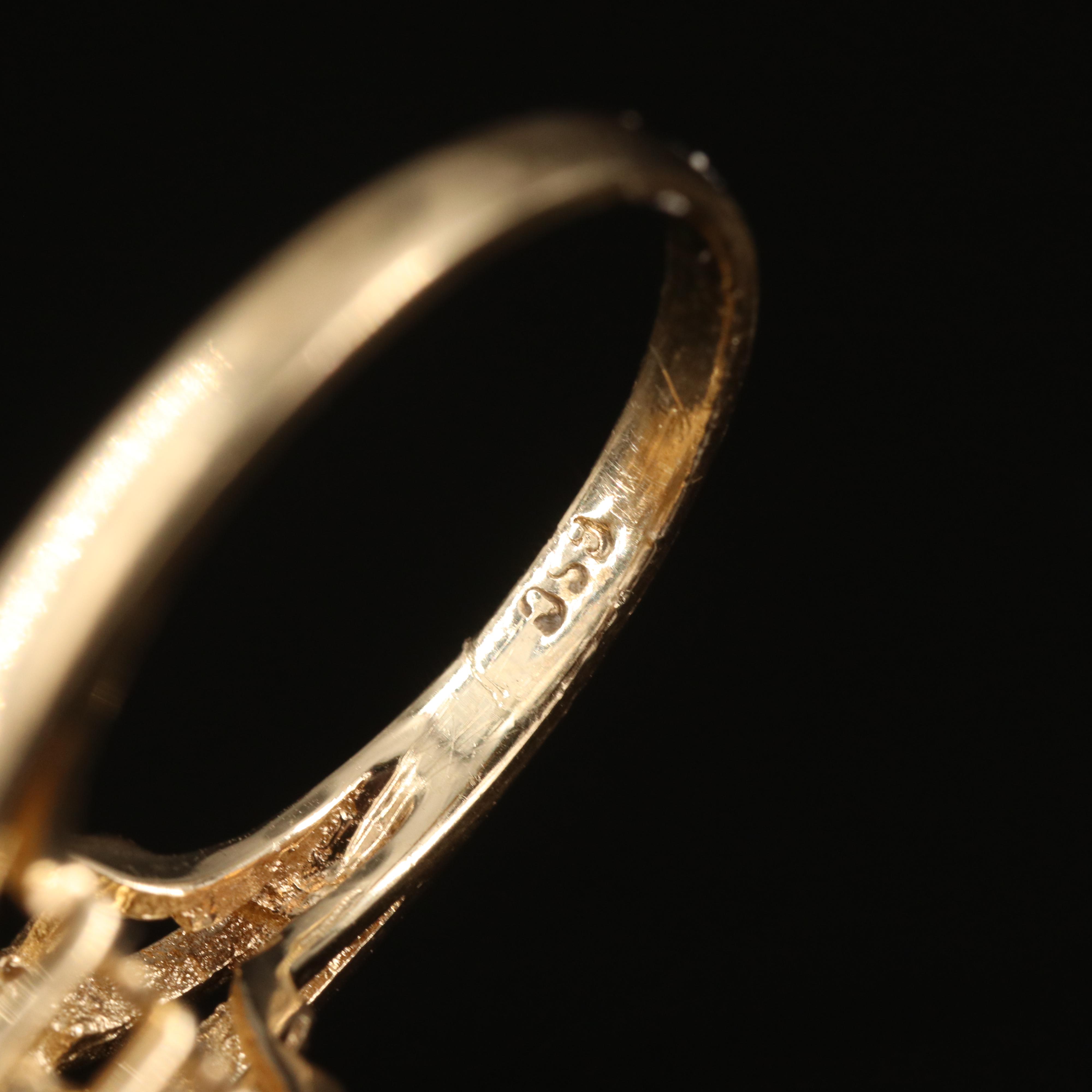 10K 1.00 CTW Diamond Navette Ring