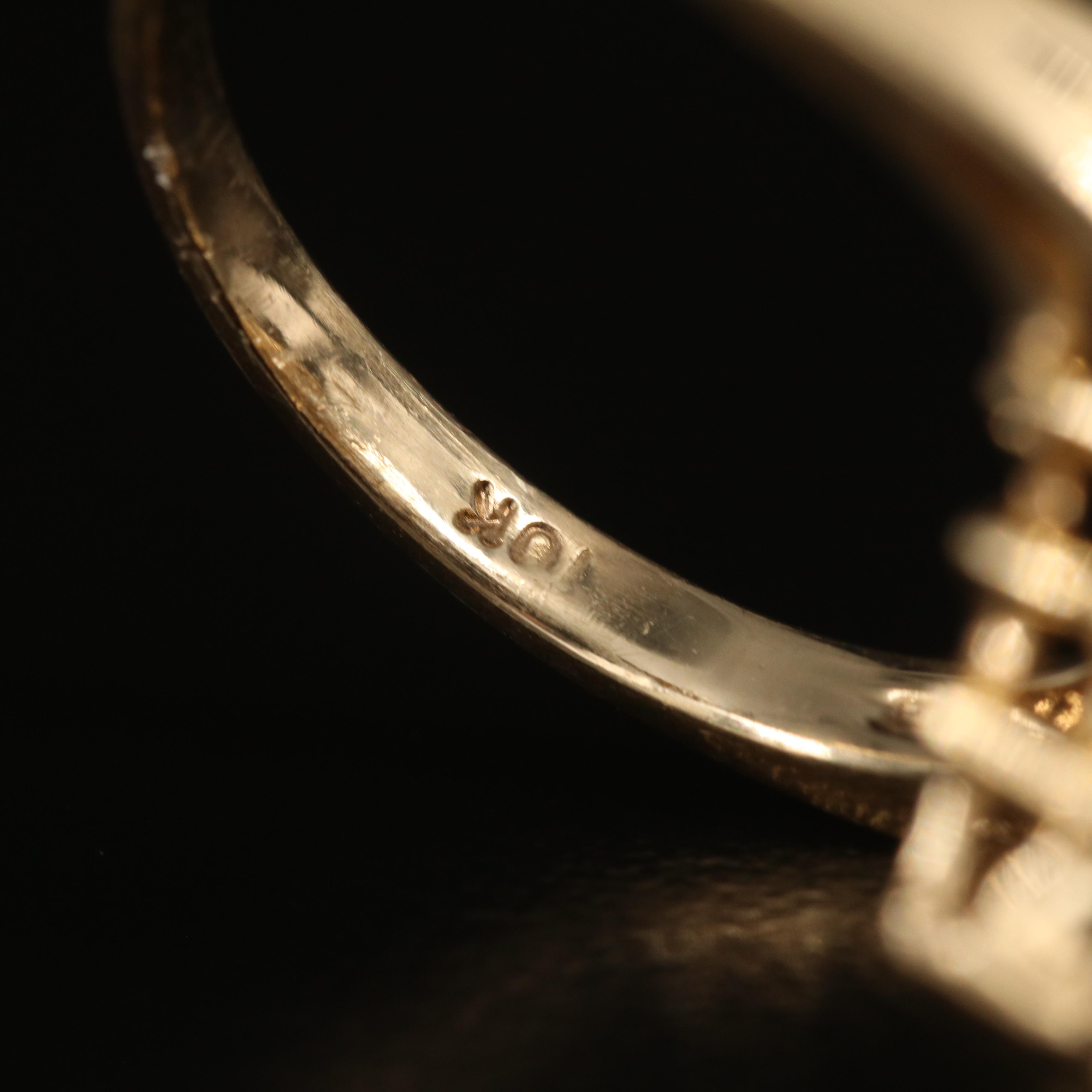 10K 1.00 CTW Diamond Navette Ring