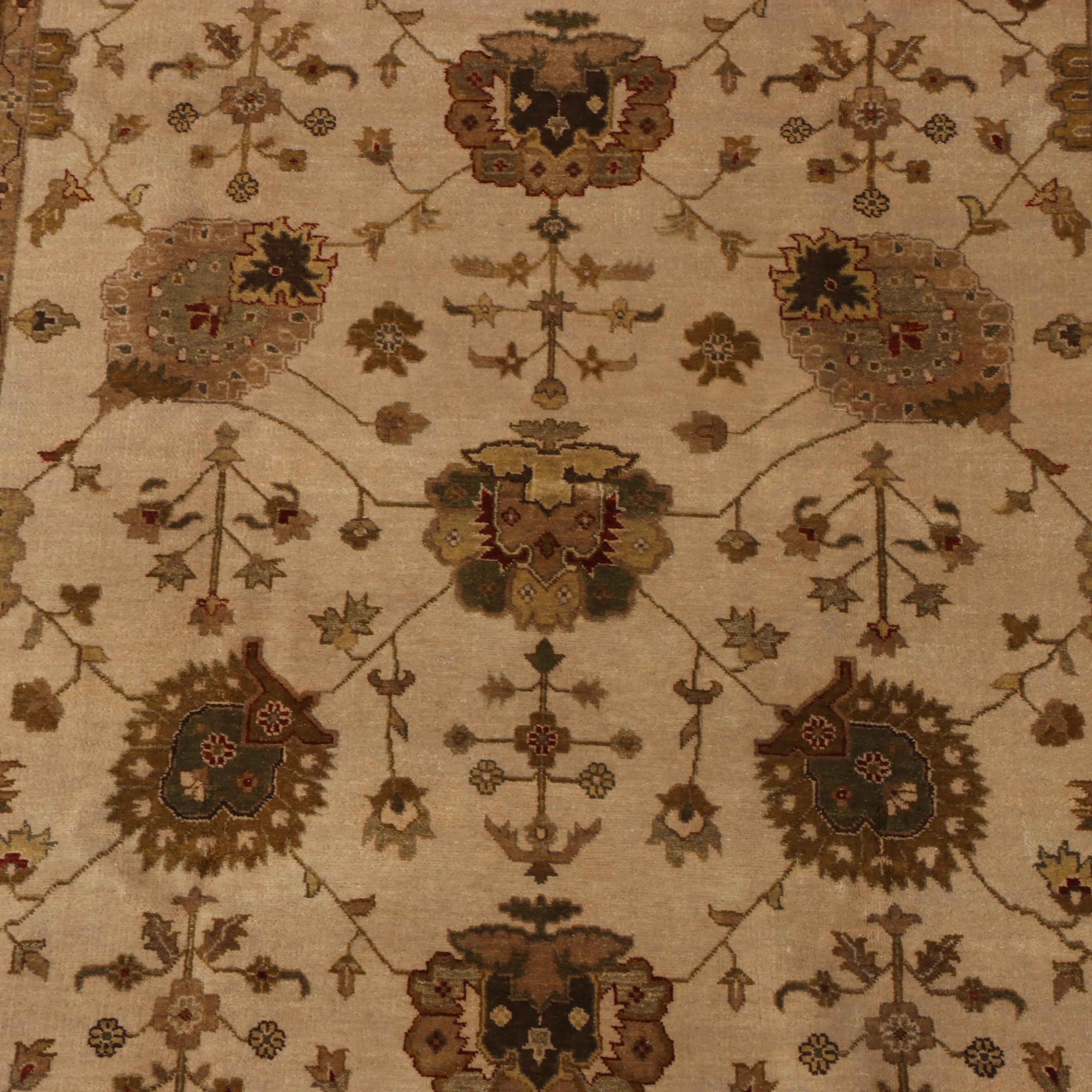 7'11 x 10' Hand-Knotted Indian Agra Area Rug