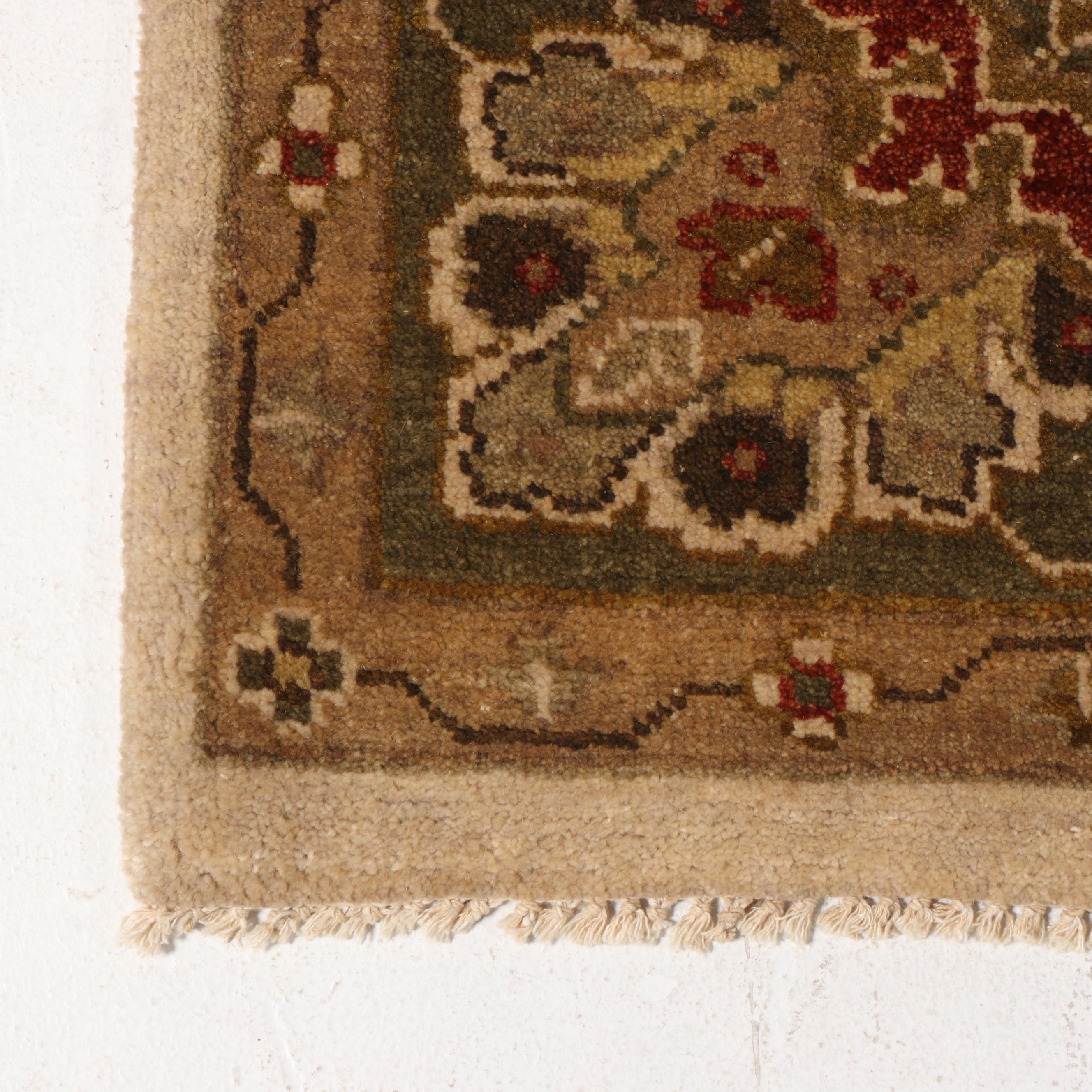 7'11 x 10' Hand-Knotted Indian Agra Area Rug