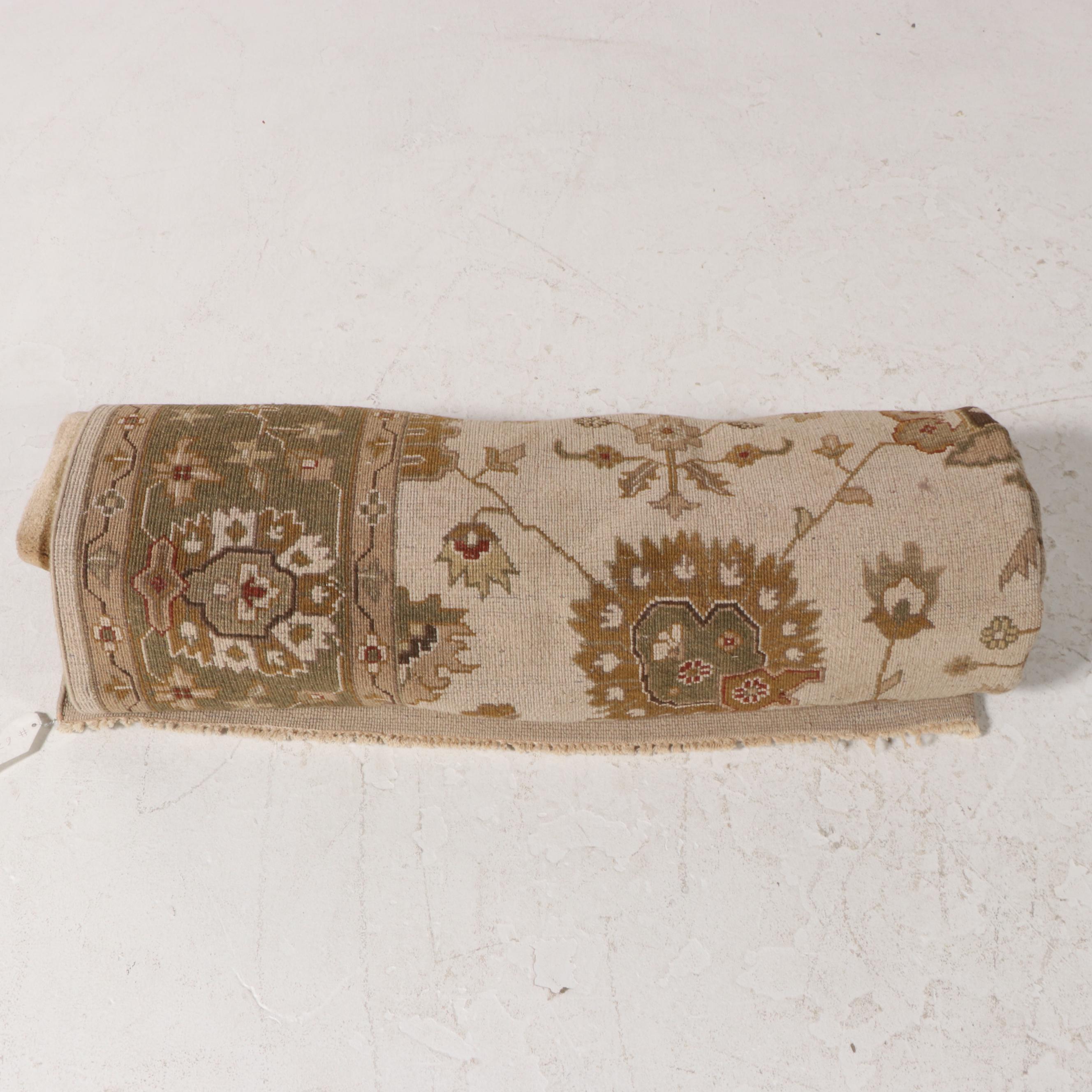 7'11 x 10' Hand-Knotted Indian Agra Area Rug