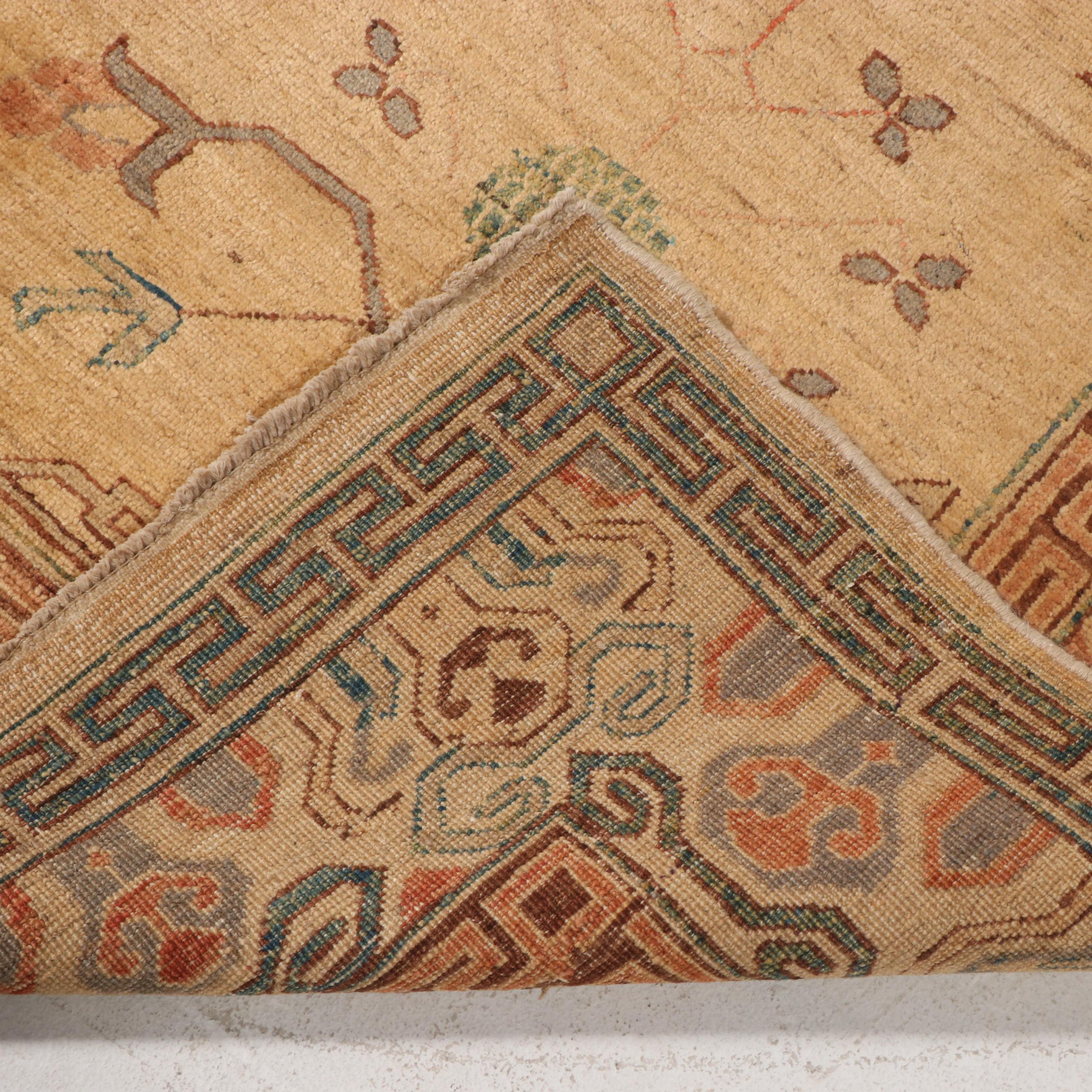 6'11 x 10' Hand-Knotted Pakistani Peshawar Area Rug