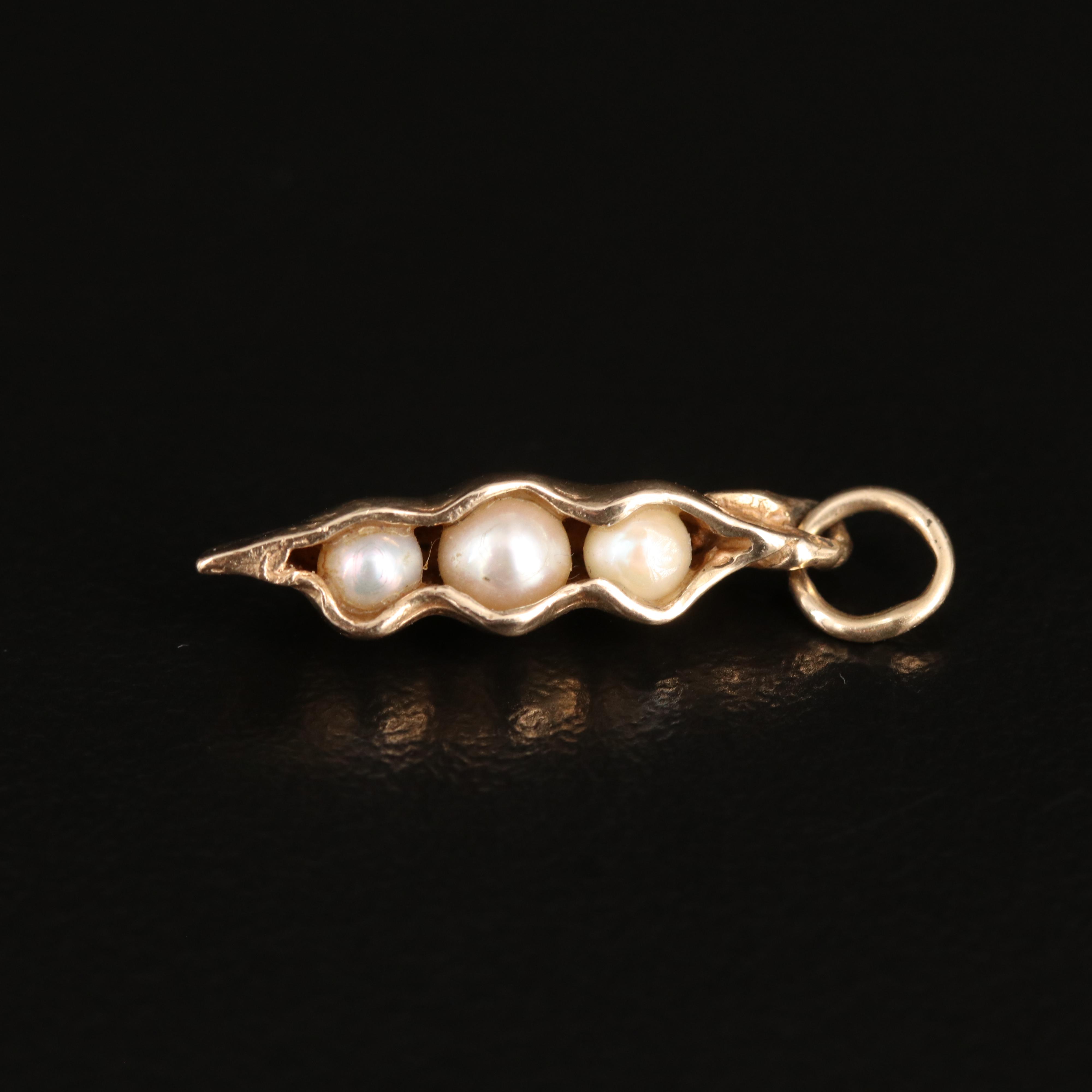 14K Pearl Pea Pod Pendant