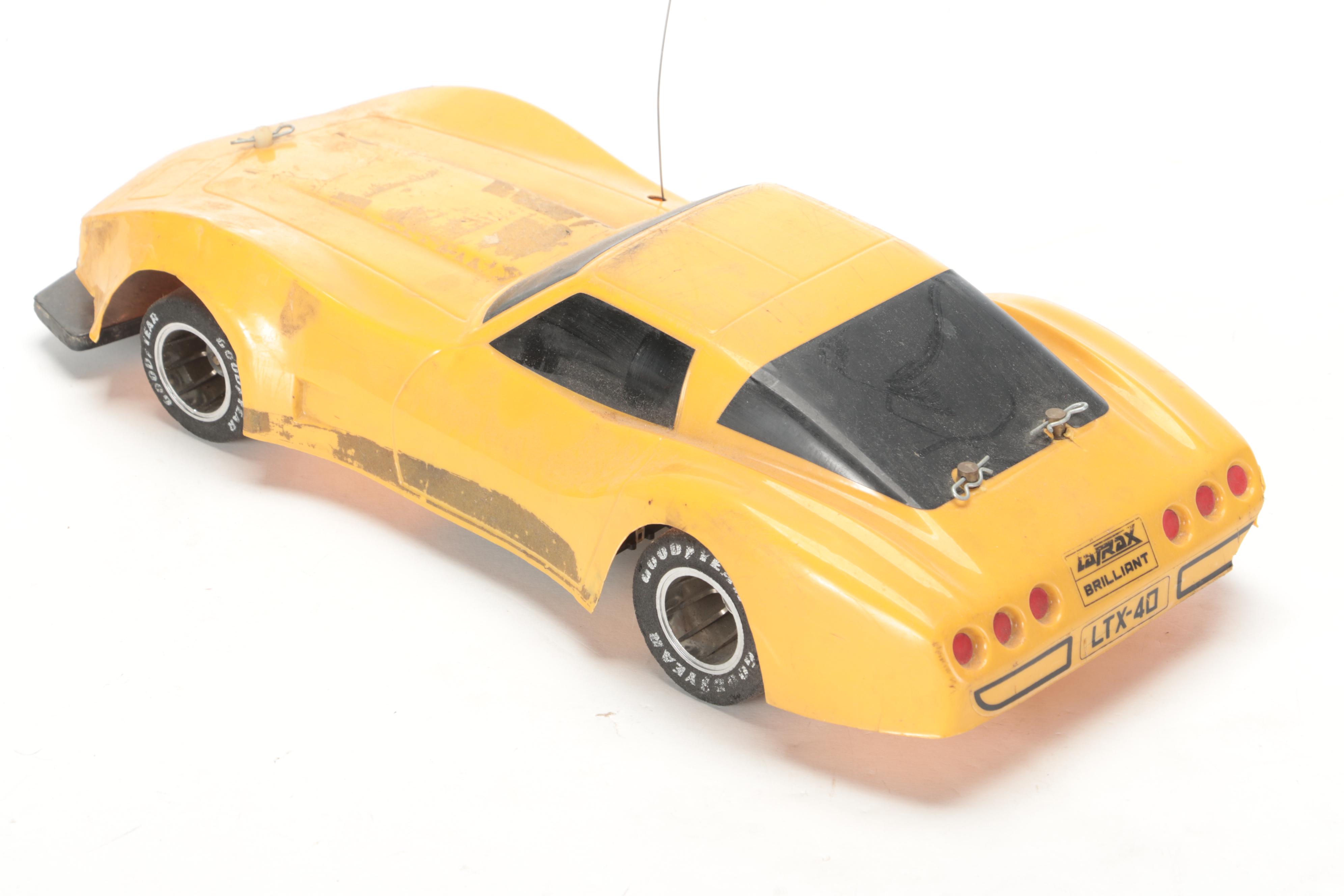 LaTrax Corvette Stingray, Heathkit Ford GT40 Remote Control Cars, Late 20th C.