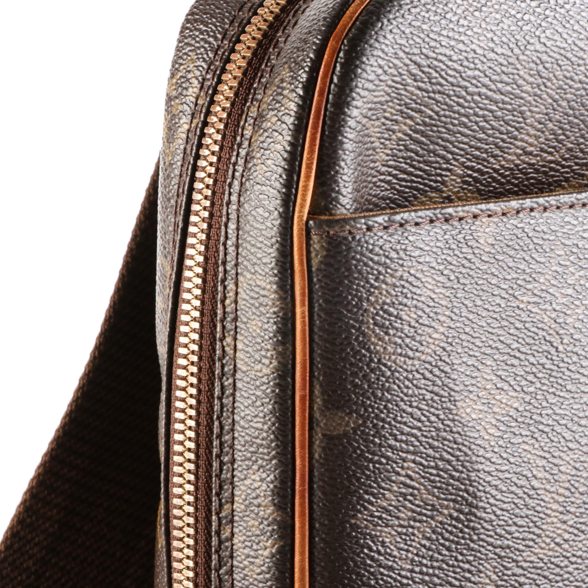 Louis Vuitton Pochette Gange Bag in Monogram Canvas and Leather