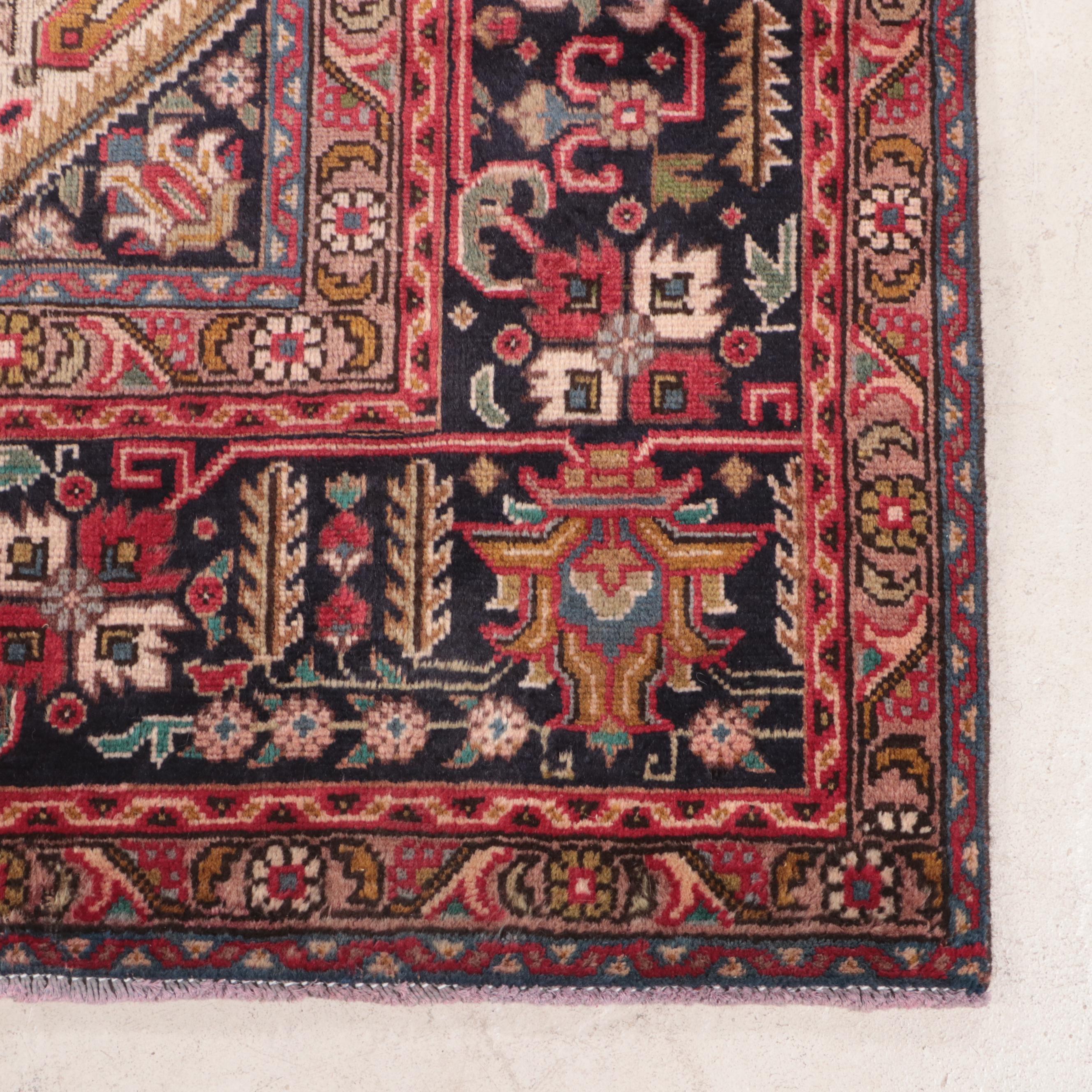 9'6 x 12'6 Hand-Knotted Persian Heriz Room Sized Rug