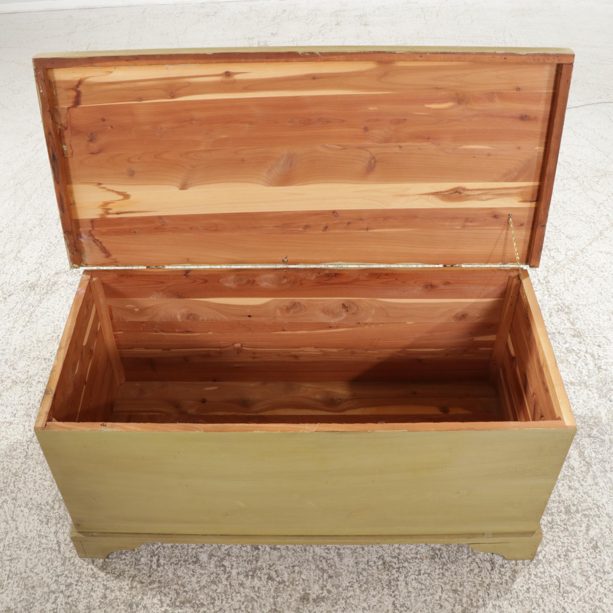 American Primitive Style Painted Cedar Blanket Chest, Mid-20th Century