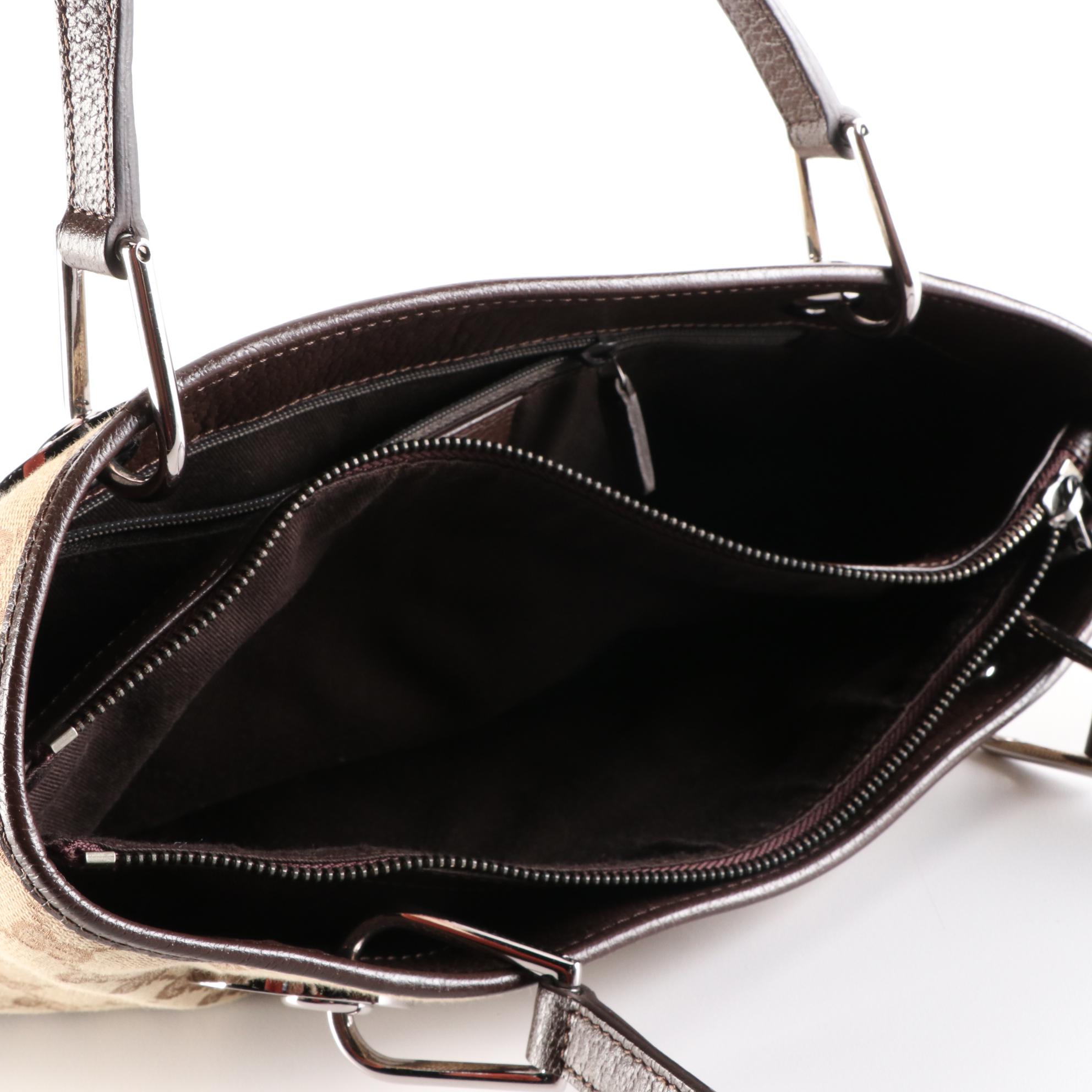 Gucci Shoulder Bag in GG Canvas and Cinghiale Leather