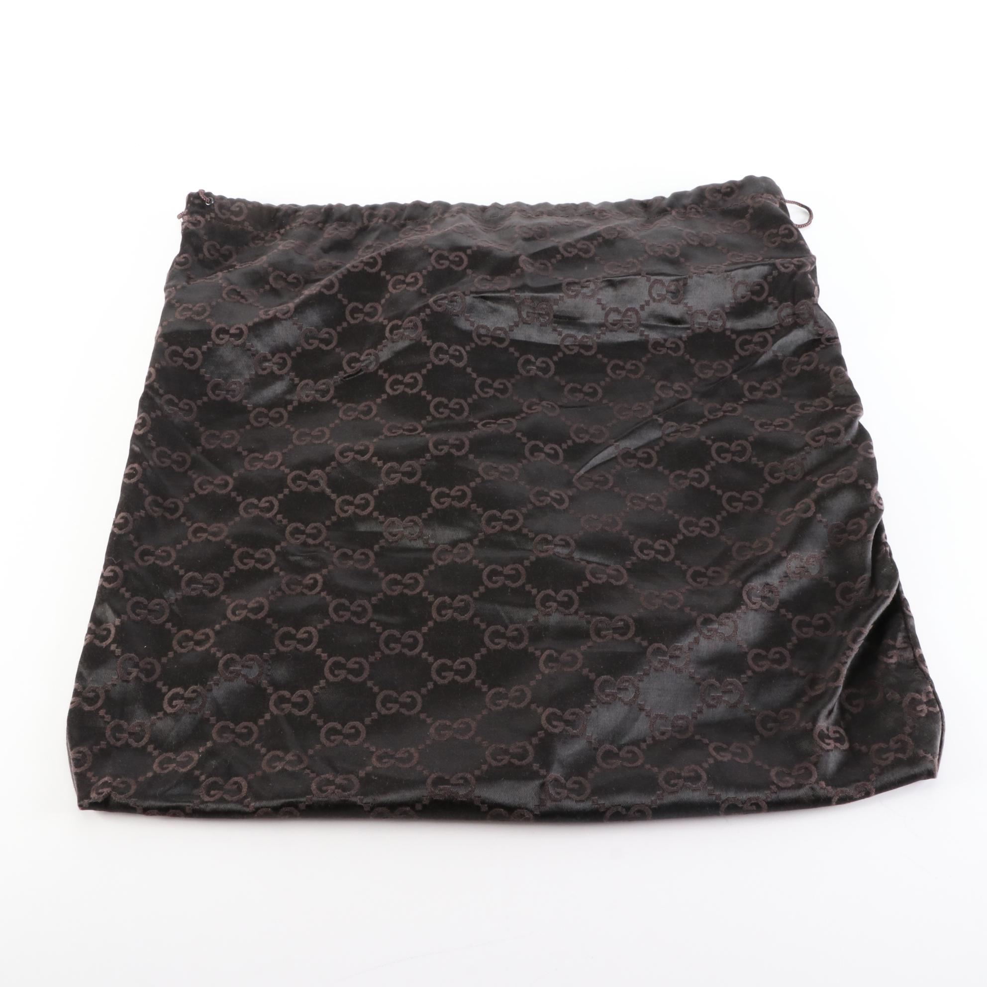 Gucci Shoulder Bag in GG Canvas and Cinghiale Leather