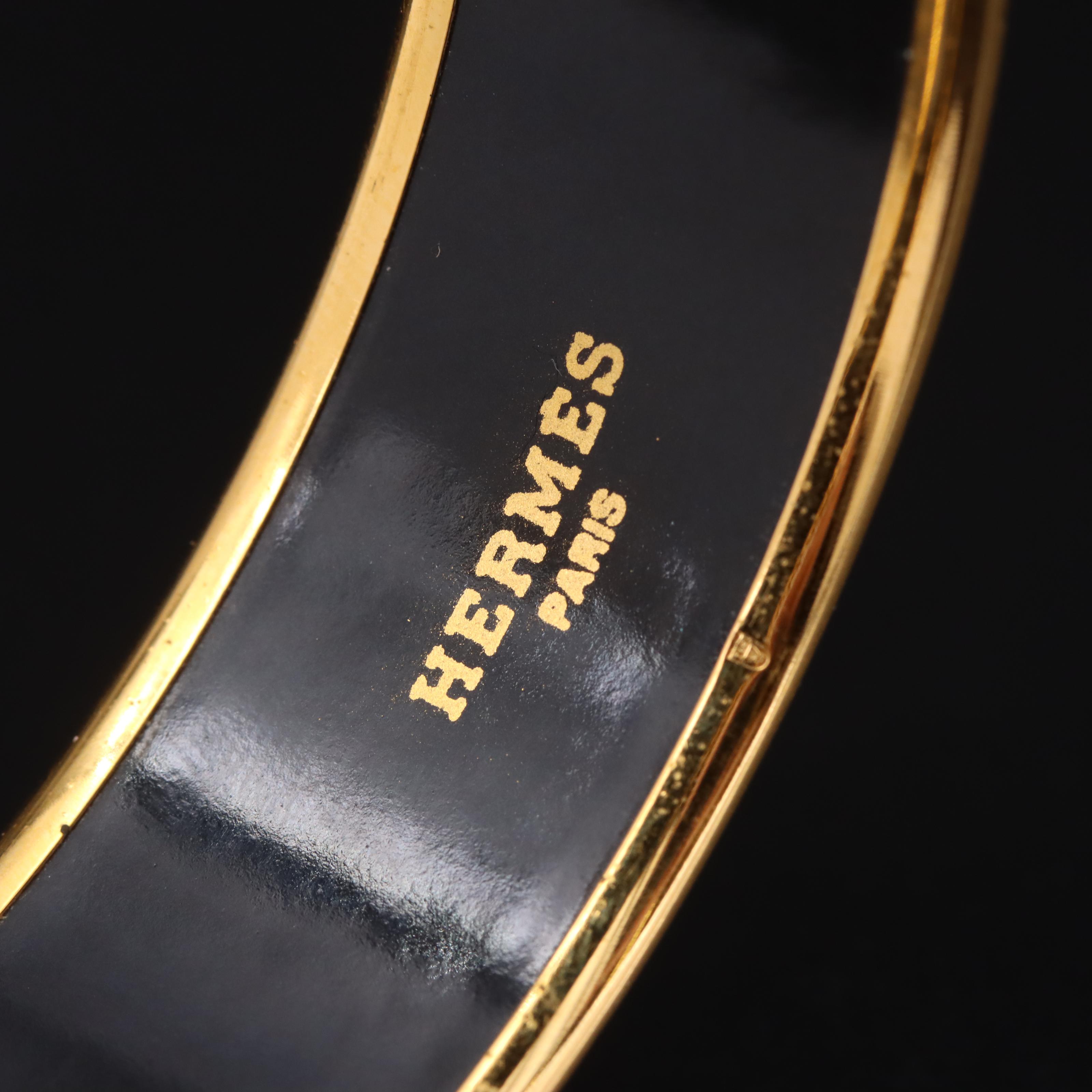 Hermès "Qu'Import le Flaçon" Wide Enamel Bangle