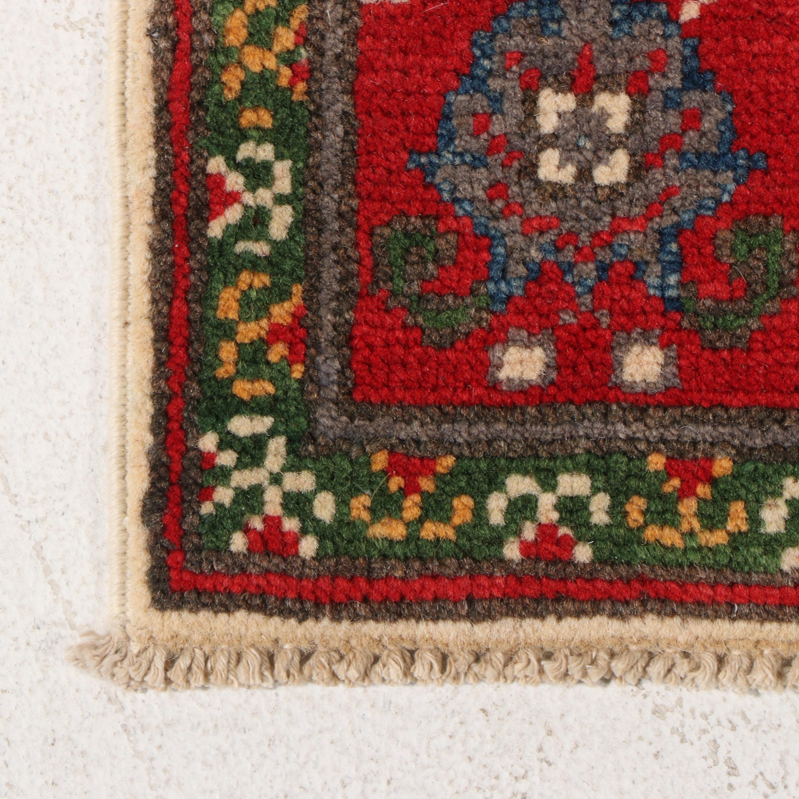 2'9 x 9'9 Hand-Knotted Pakistani Kazak Carpet Runner