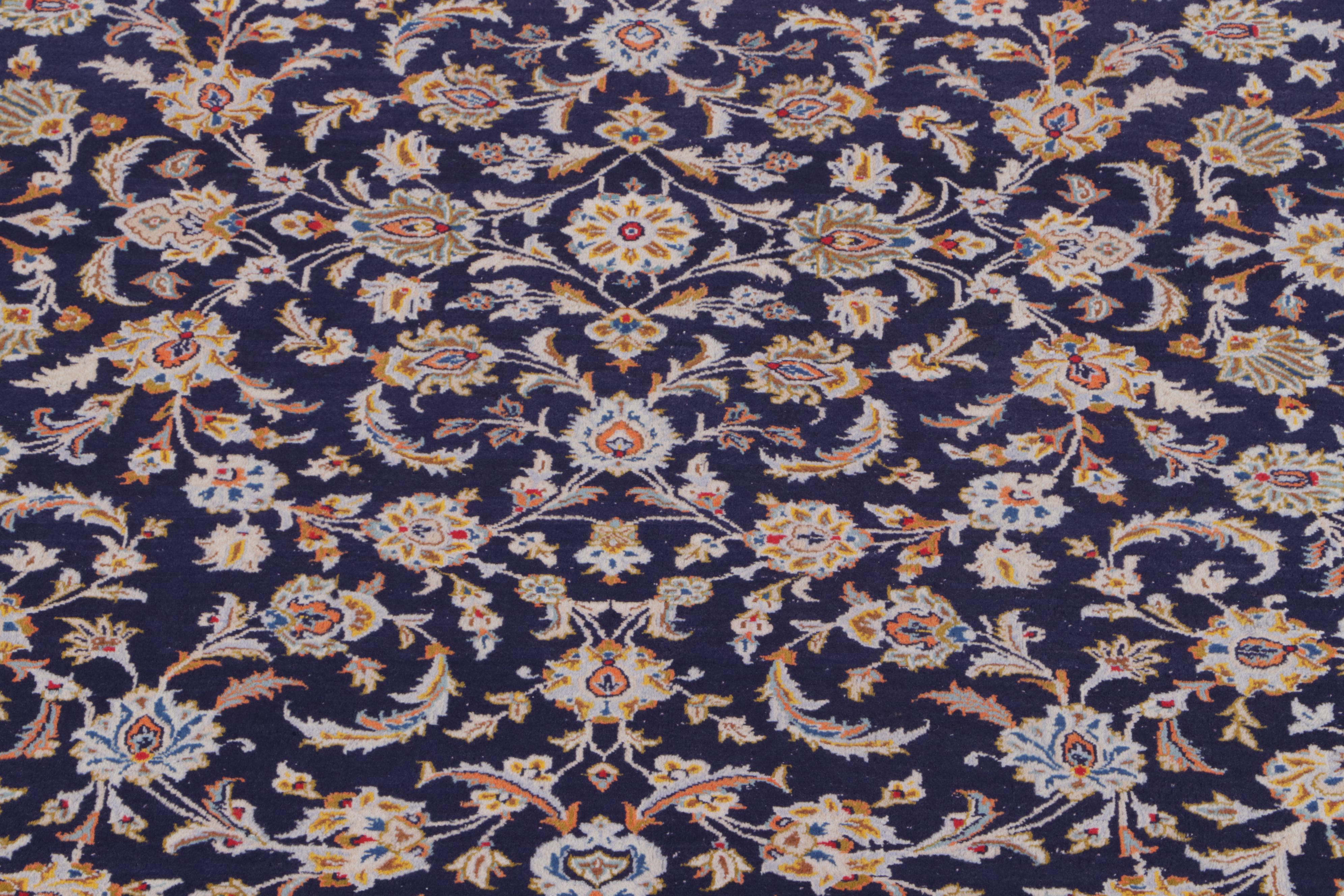 10'2 x 14'11 Hand-Knotted Persian Kashan Room Sized Rug