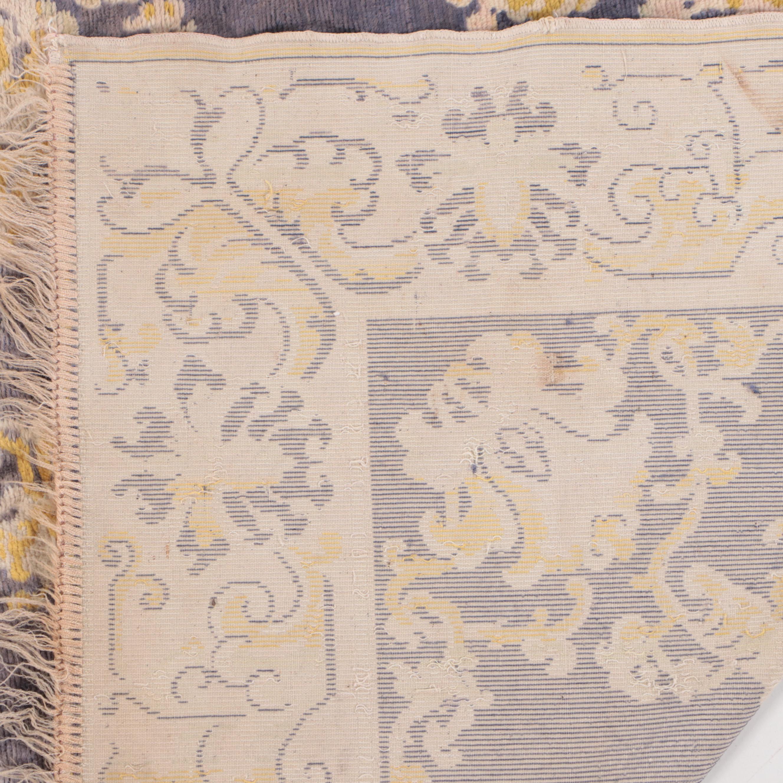 4'1 x 6'4 Machine Made Chinese Peking Style Area Rug