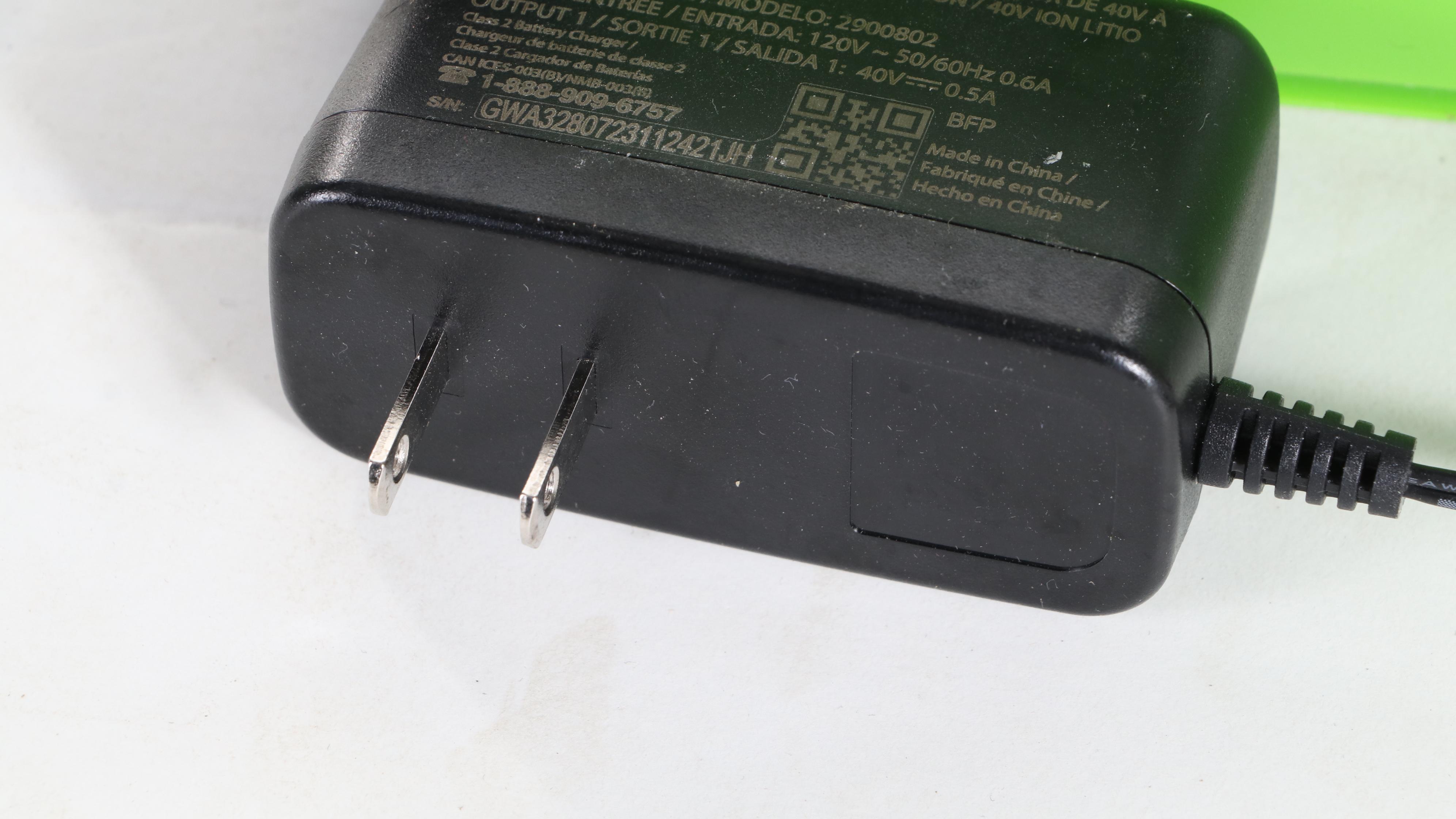 Greenworks 40V Self Propelled Brushless Electric Lawn Mower With String Trimmer