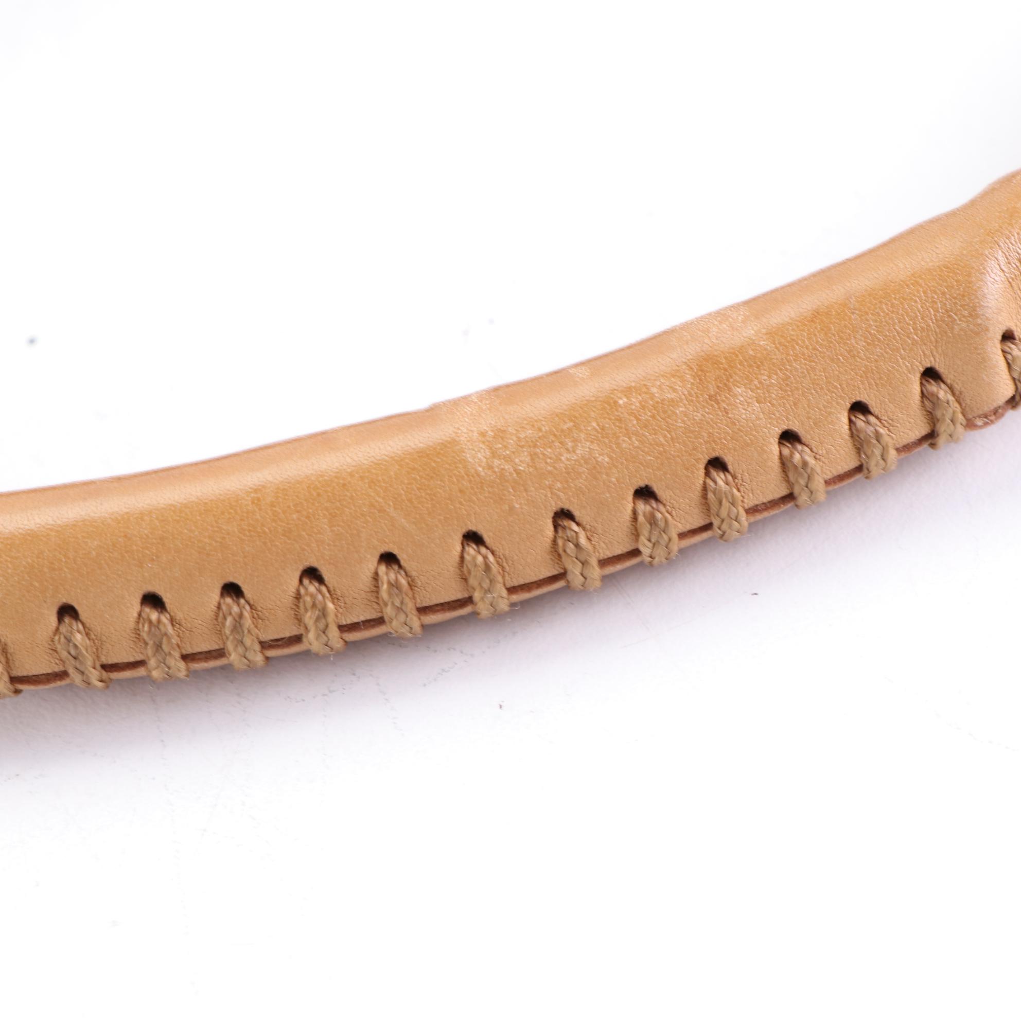 Gucci Large Crescent Shoulder Bag in Leather