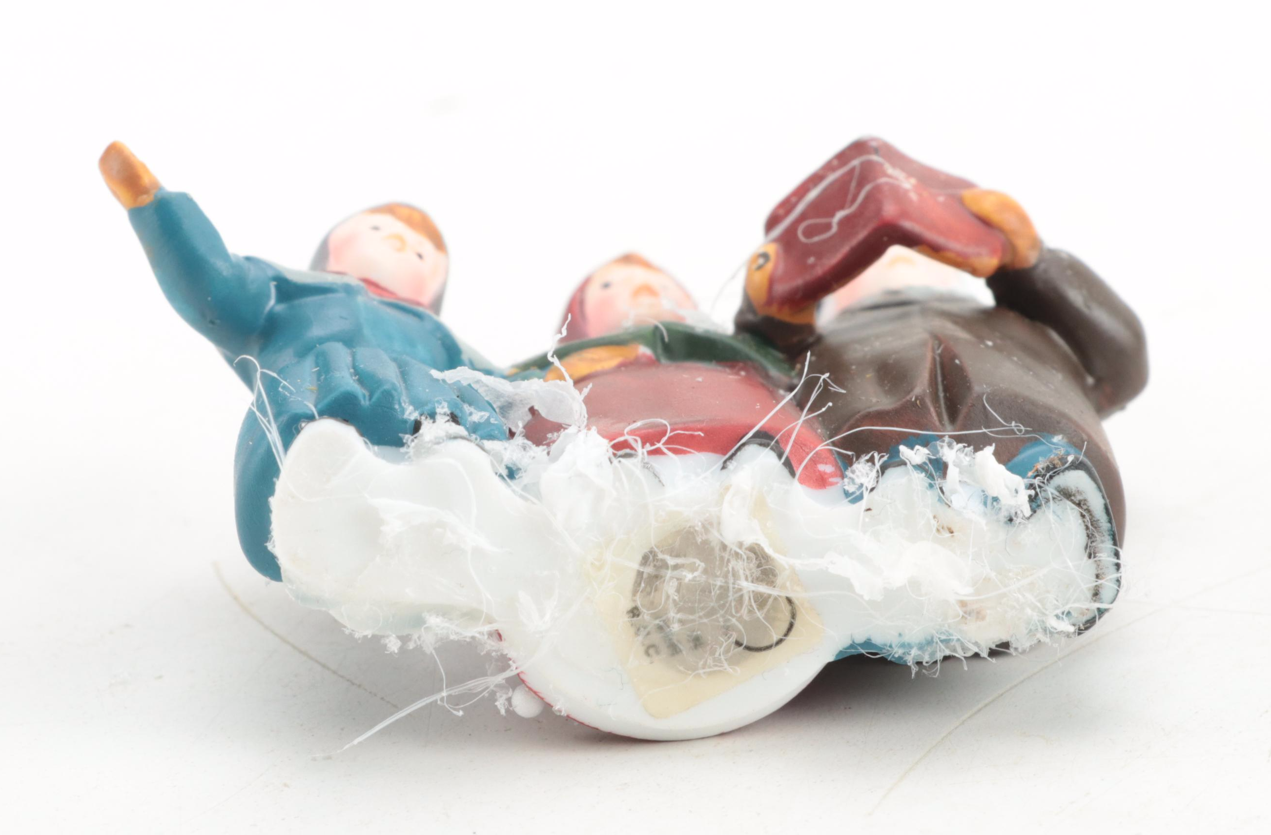 Department 56 Christmas Village Figurines and Accessories