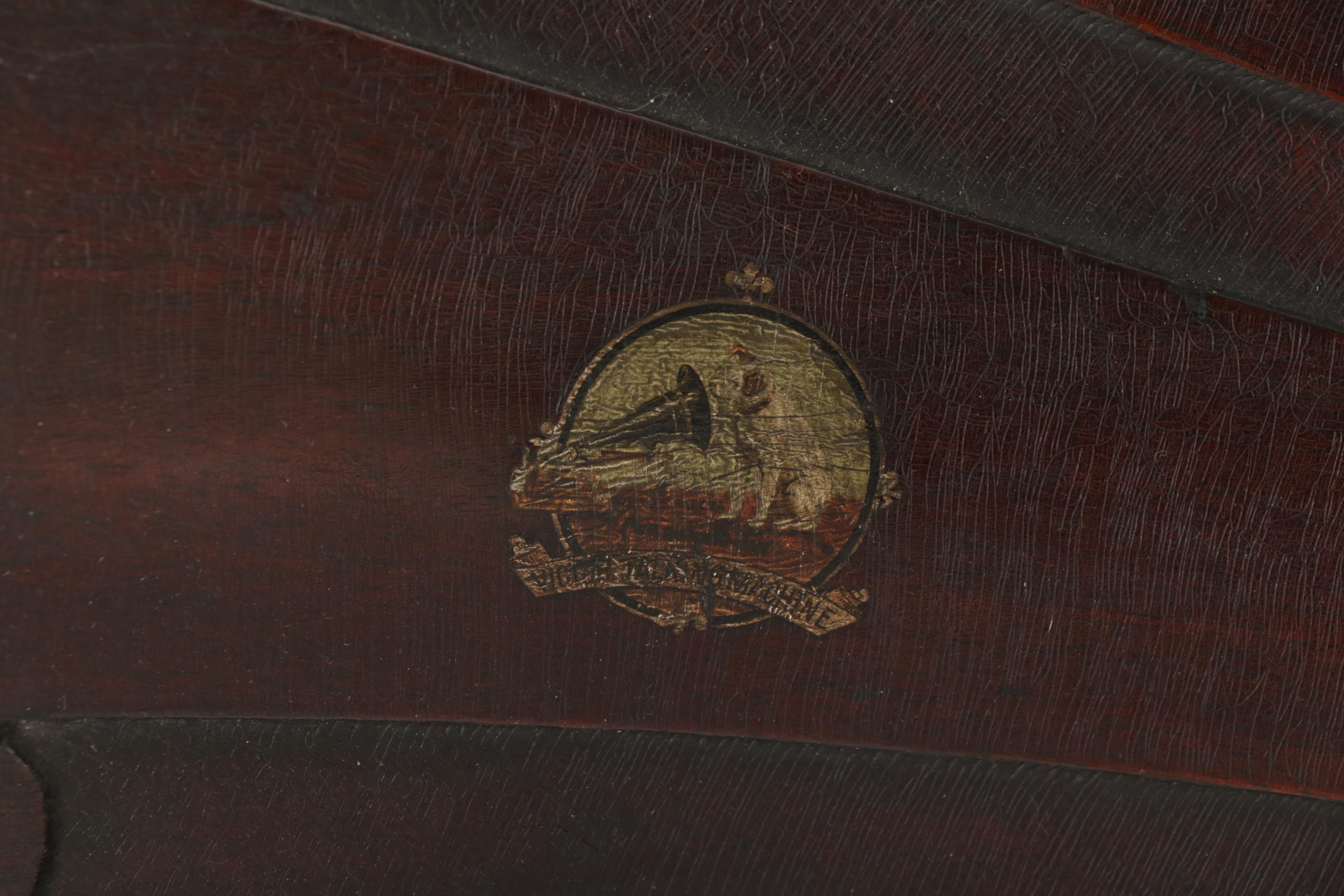 Victor Model IV Mahogany Phonograph with "Spearpoint" Wood Horn, c. 1910