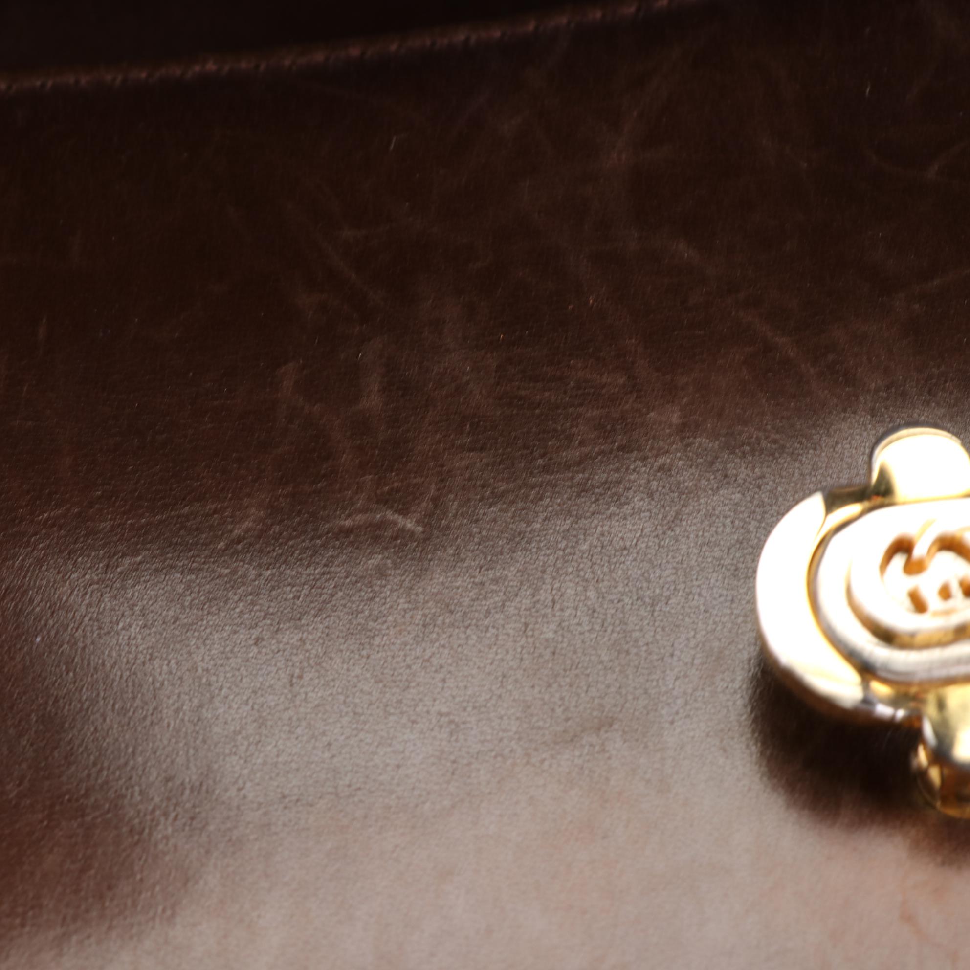 Gucci Leather Flap Shoulder Bag