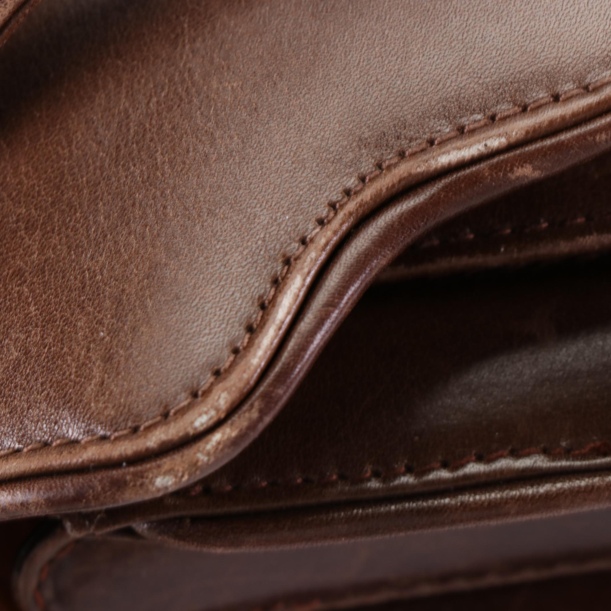 Gucci Leather Flap Shoulder Bag