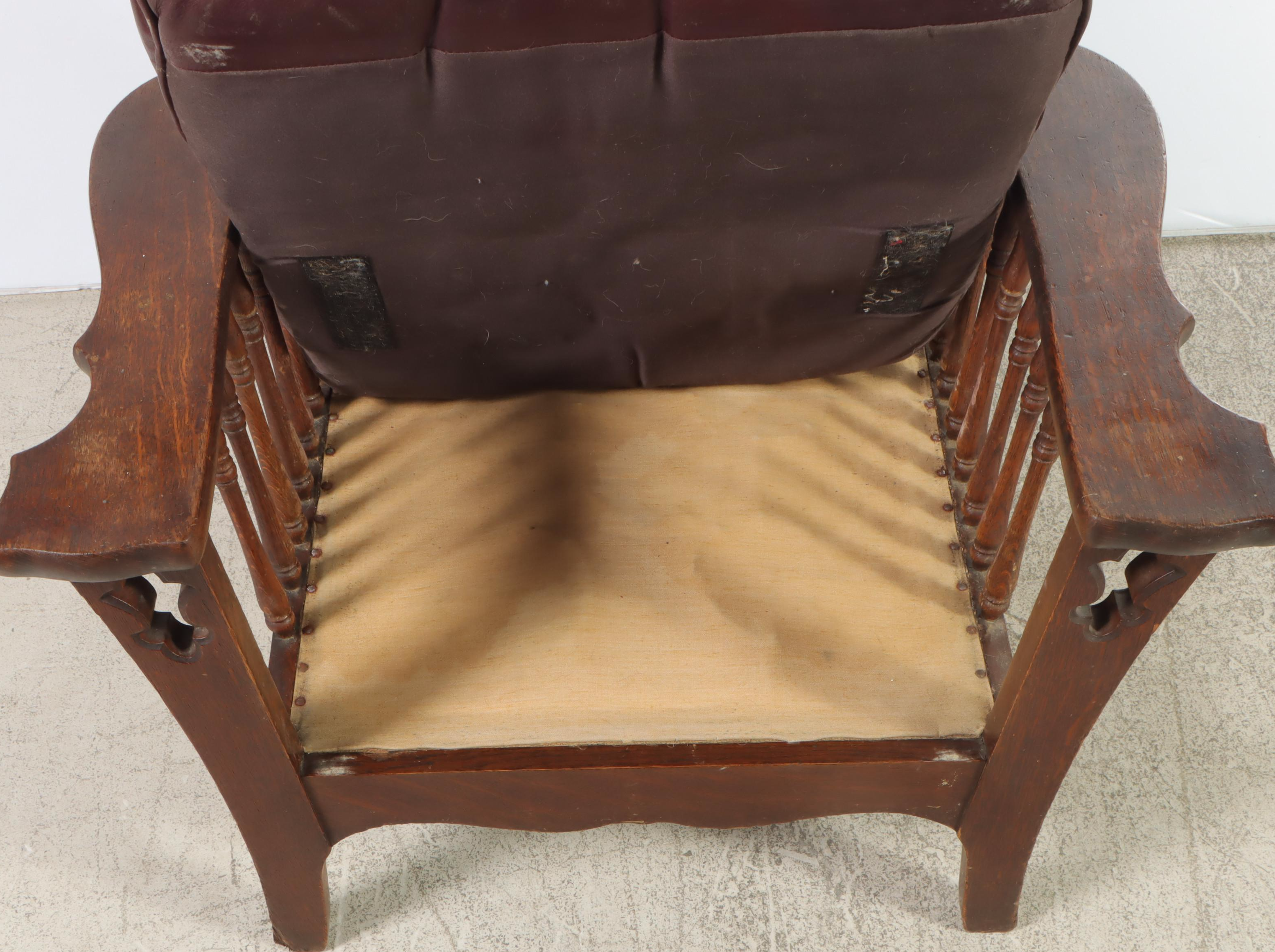 American Quartersawn Oak and Leather Morris Chair, Early 20th Century