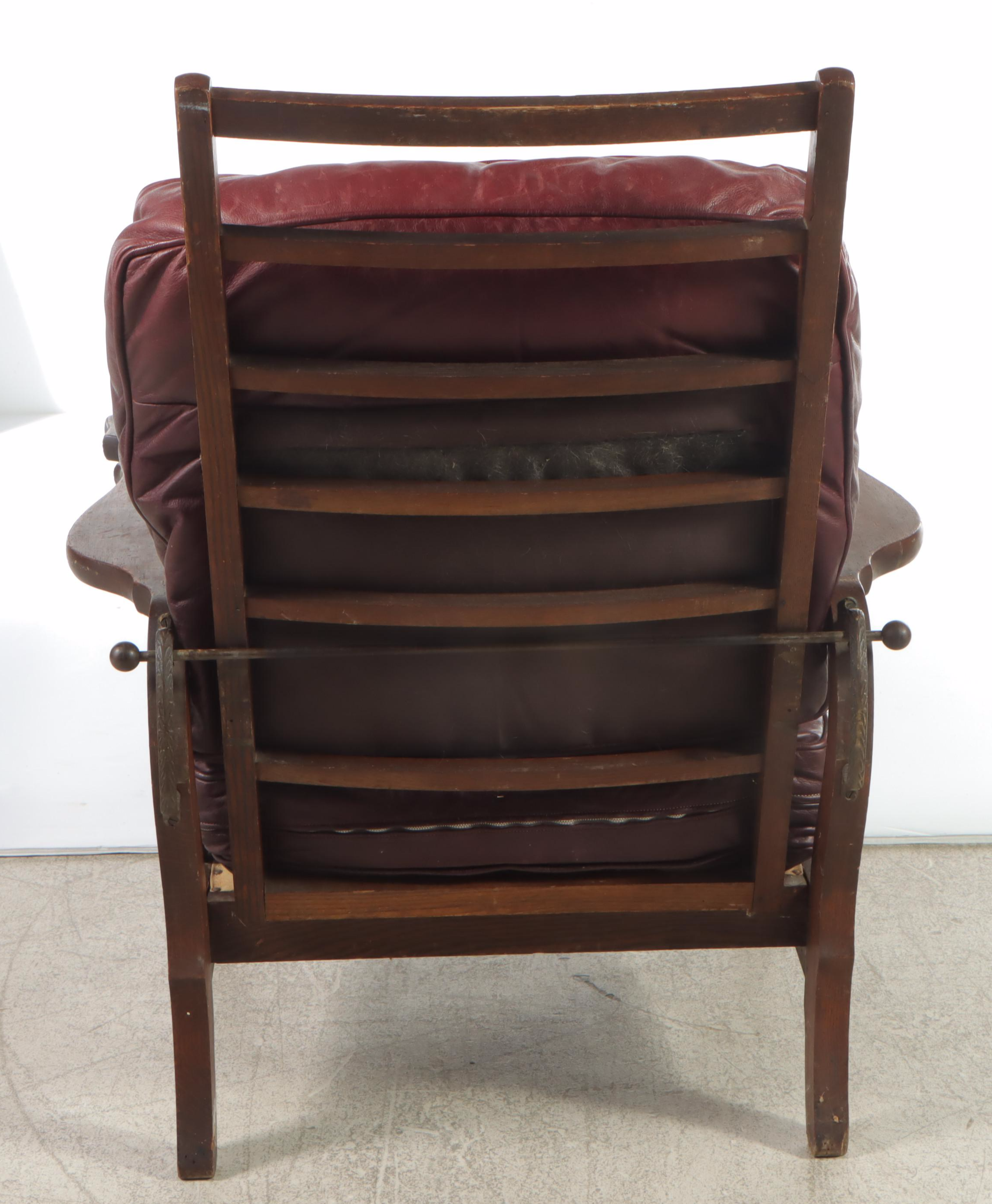 American Quartersawn Oak and Leather Morris Chair, Early 20th Century