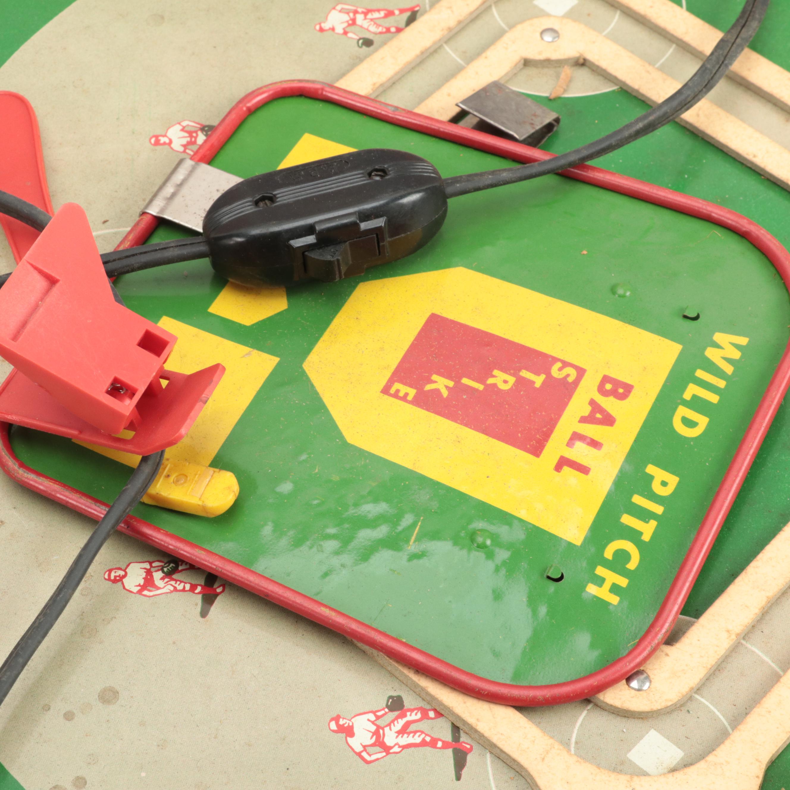 Tudor Tru Action Electric Baseball Game with Louisville Slugger Bank