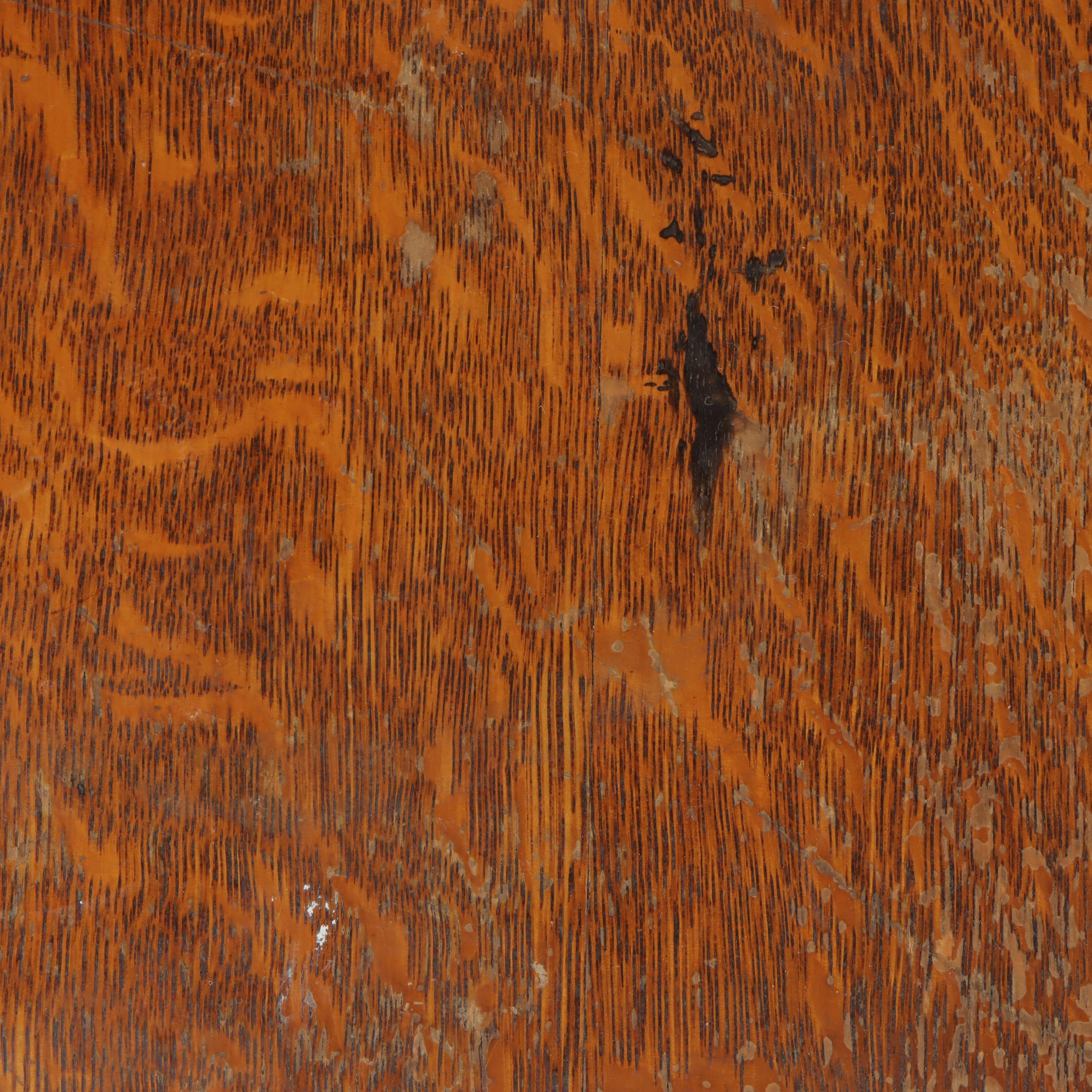 Late Victorian Quartersawn Oak Two-Tier Side Table, circa 1900