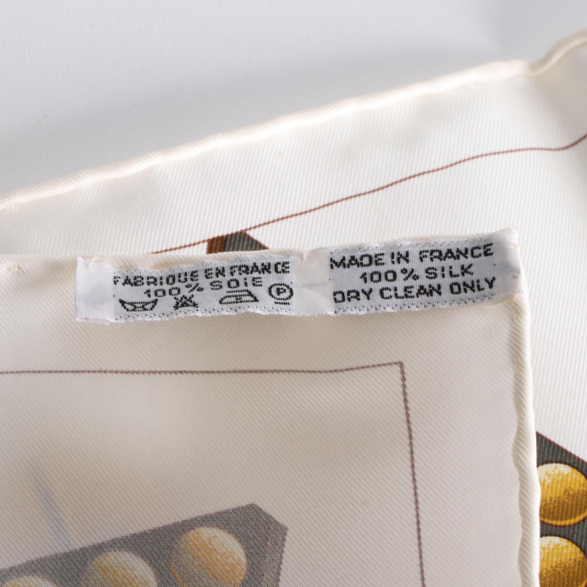 Hermès "L'or Des Chefs" Silk Twill Scarf 90