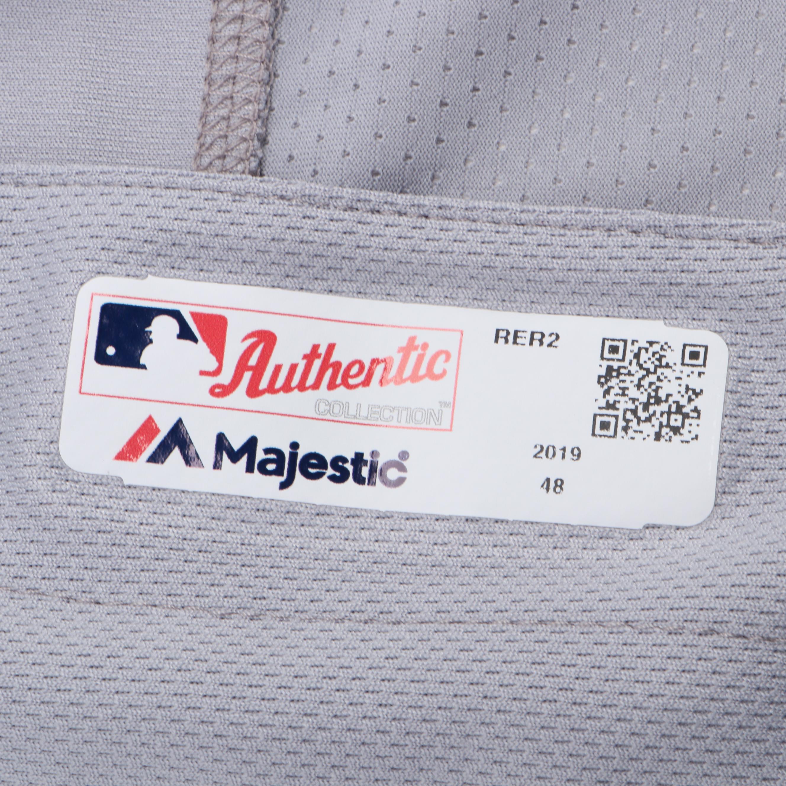 David Ross and Cody Reed Signed Cincinnati Reds Baseball Jerseys