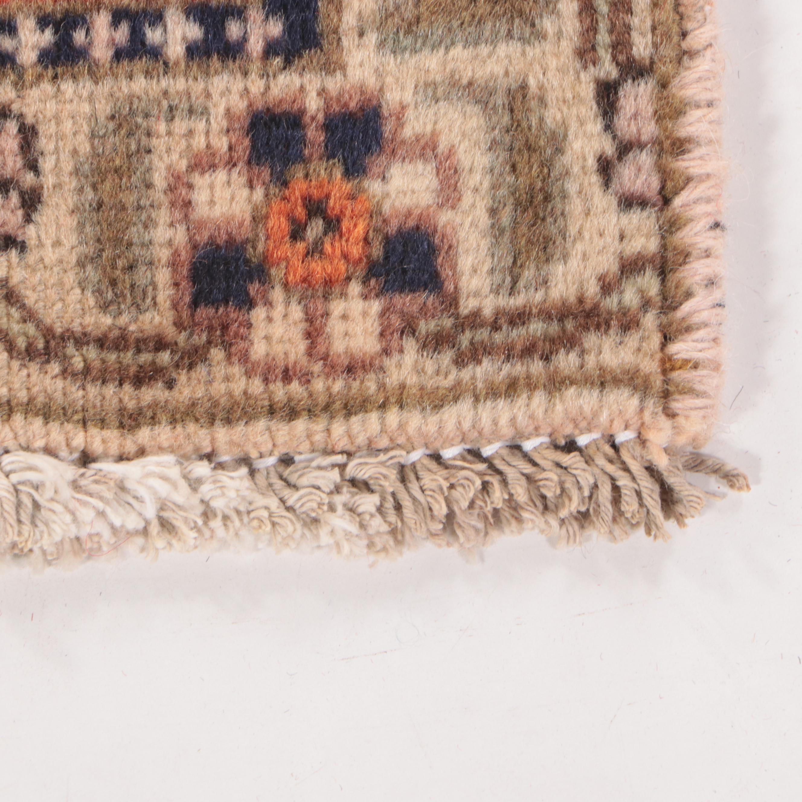 2'1 x 3'6 Hand-Knotted Persian Hamadan Accent Rug