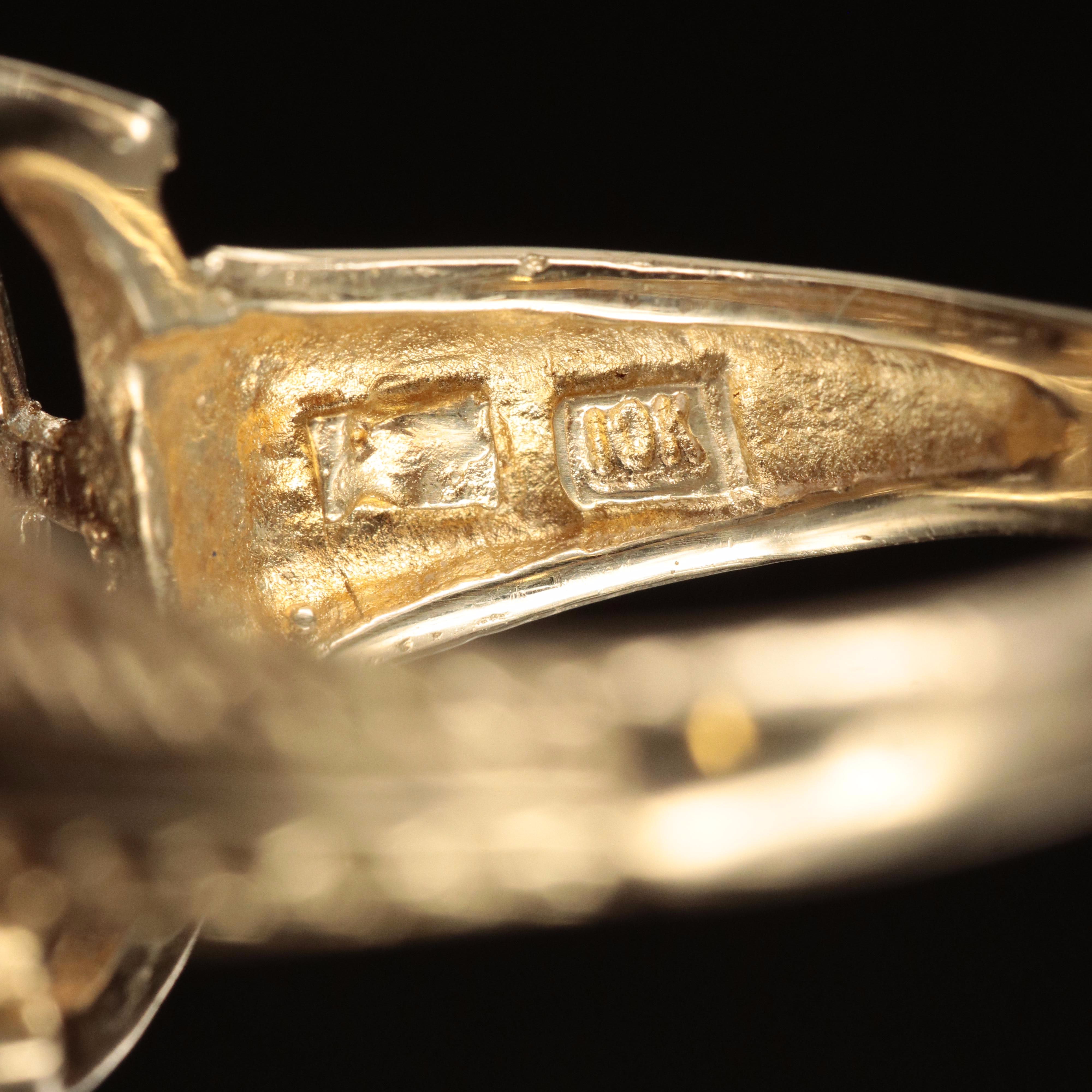 10K Sapphire Solitaire Ring