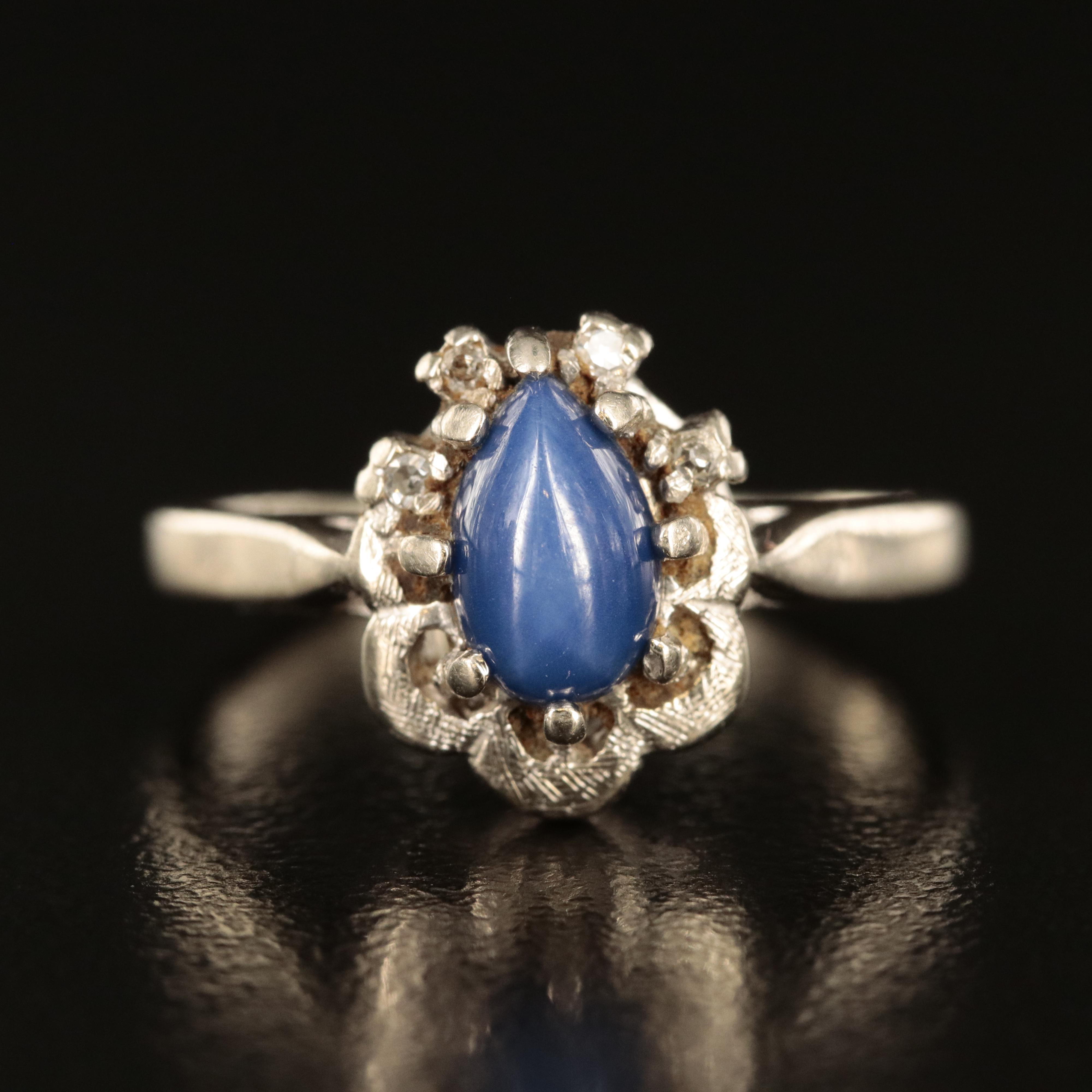 Vintage 14K Star Sapphire and Diamond Ring