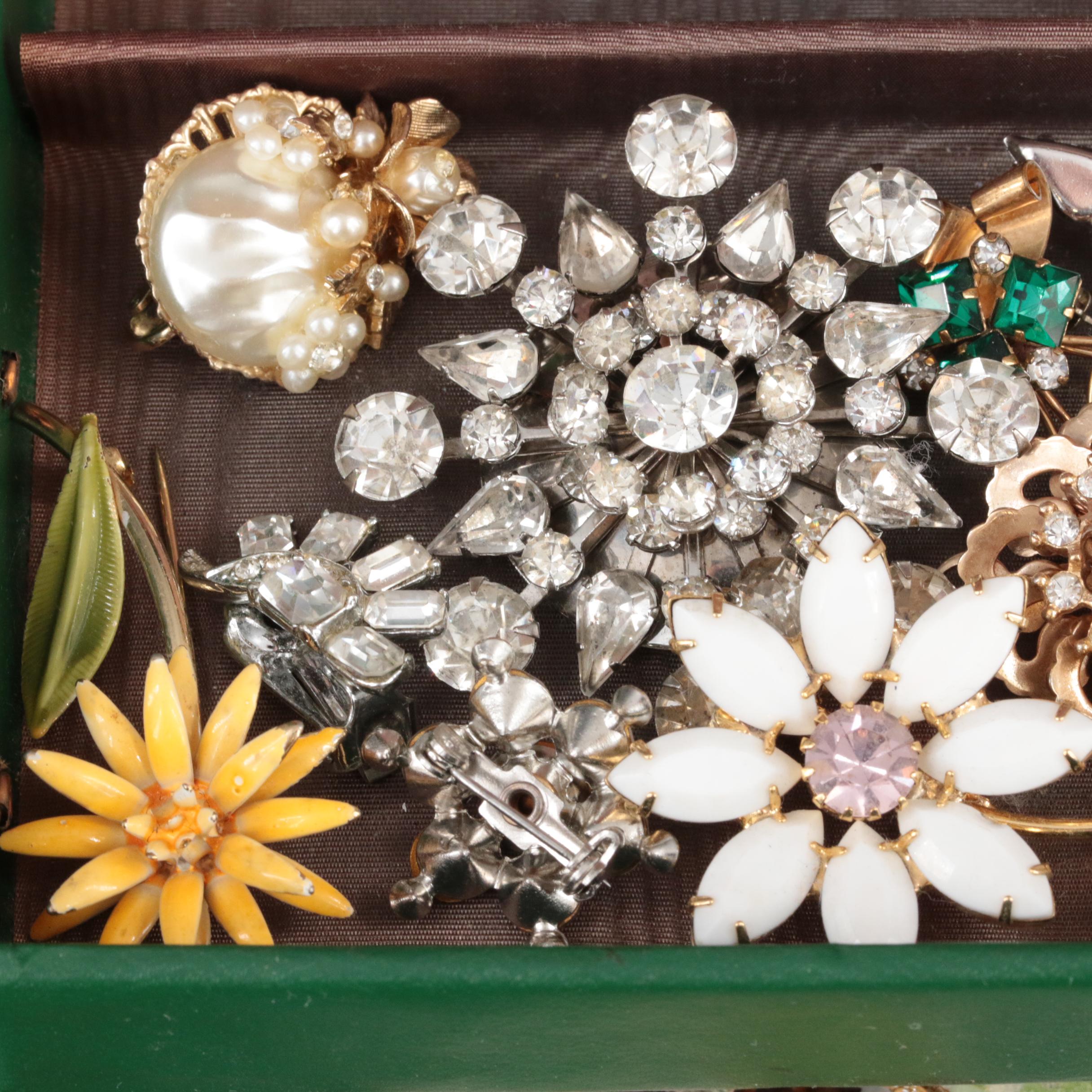 Uncommon Discoveries: Jewelry Collection