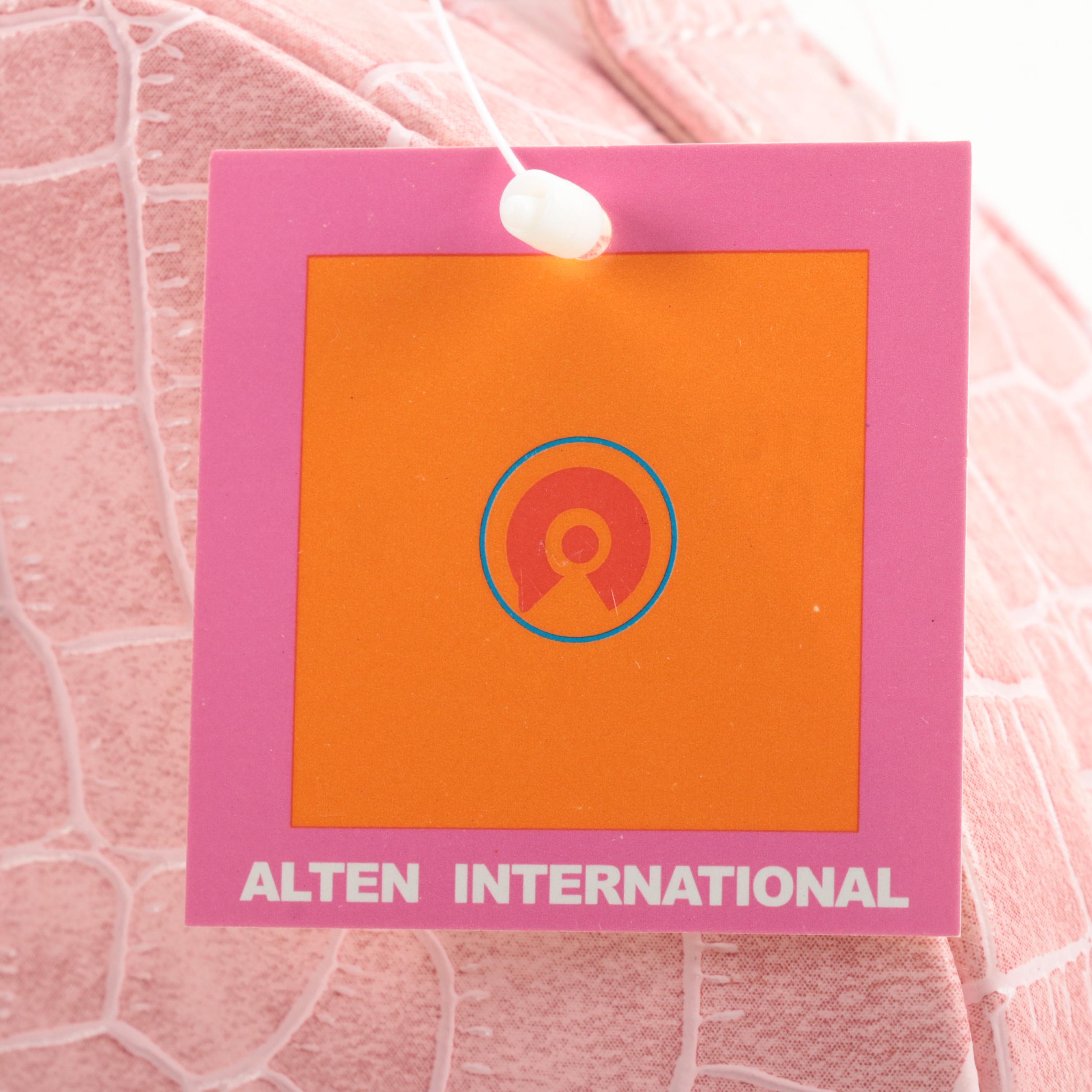 Alten International, Collectives, and Other Pink Jewelry Boxes
