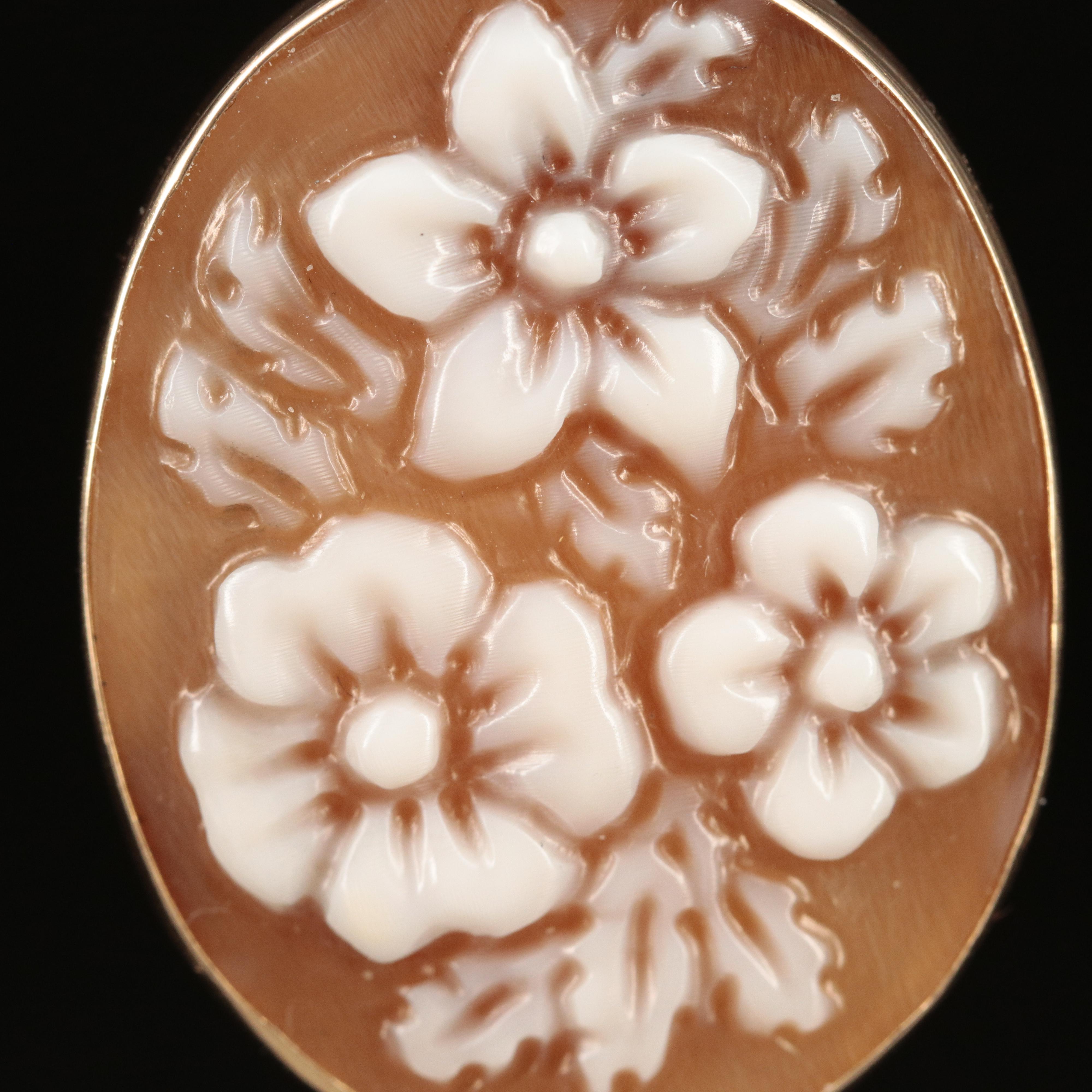 Italian 14K Shell Reversible Cameo Pendant