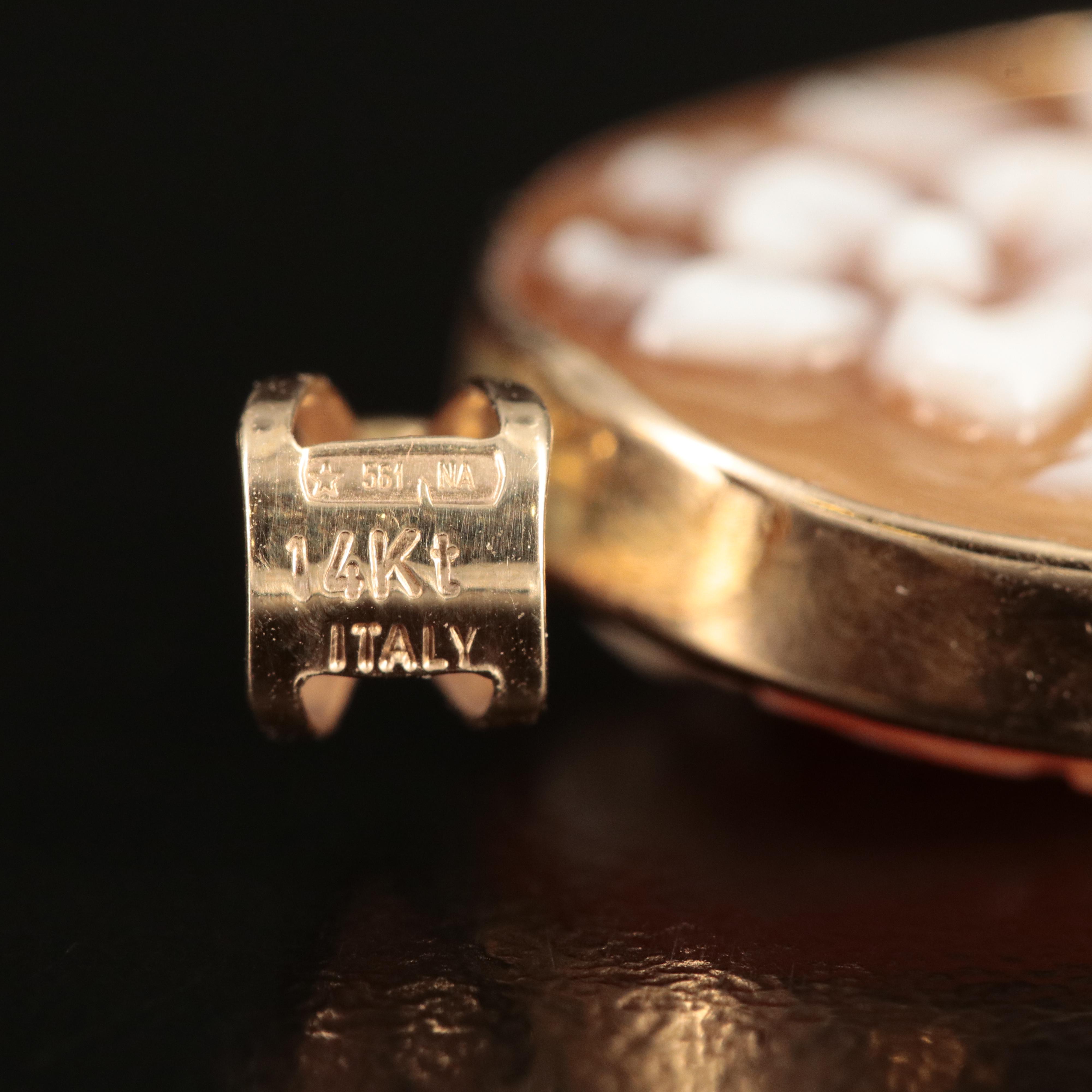 Italian 14K Shell Reversible Cameo Pendant