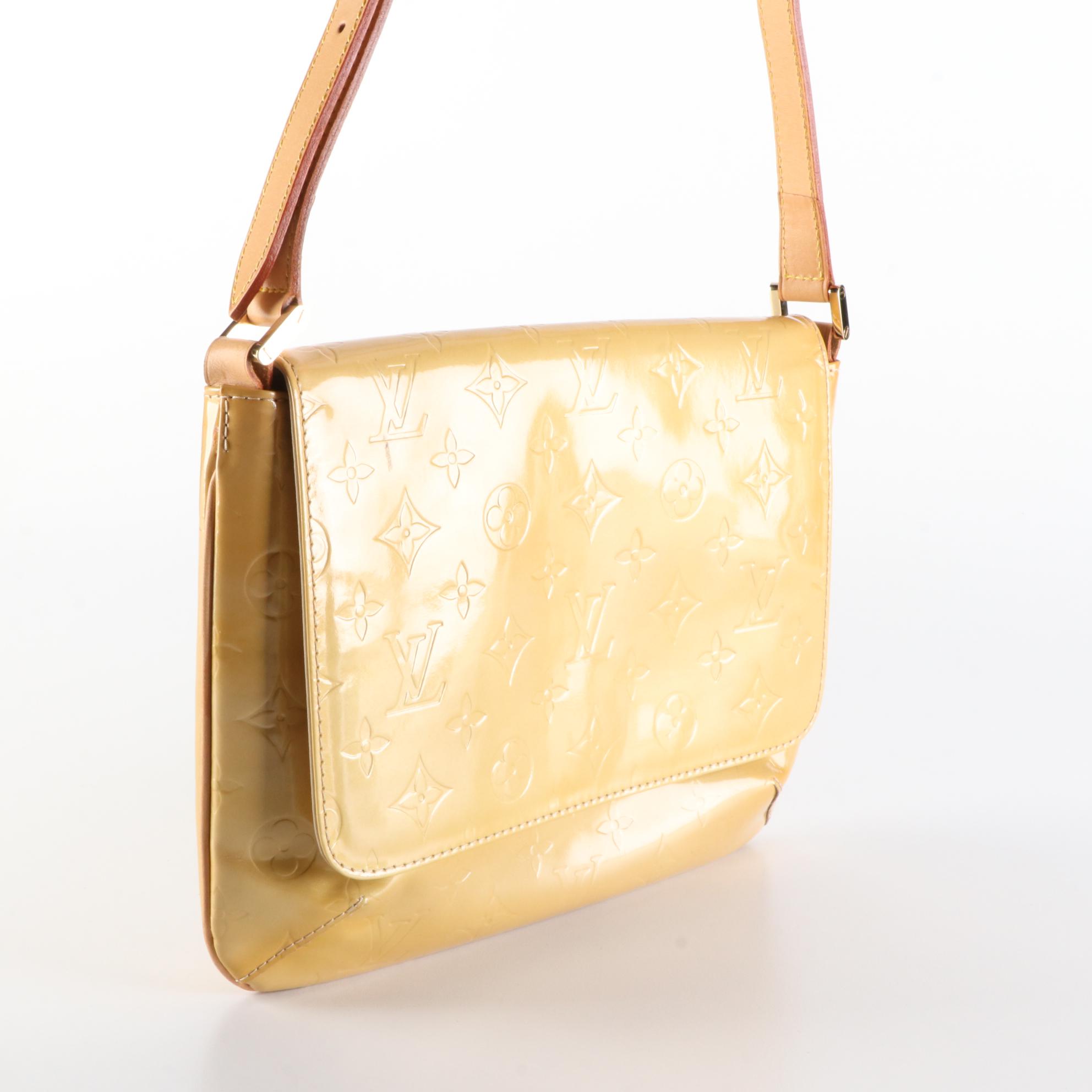 Louis Vuitton Thompson Street Bag in Monogram Vernis